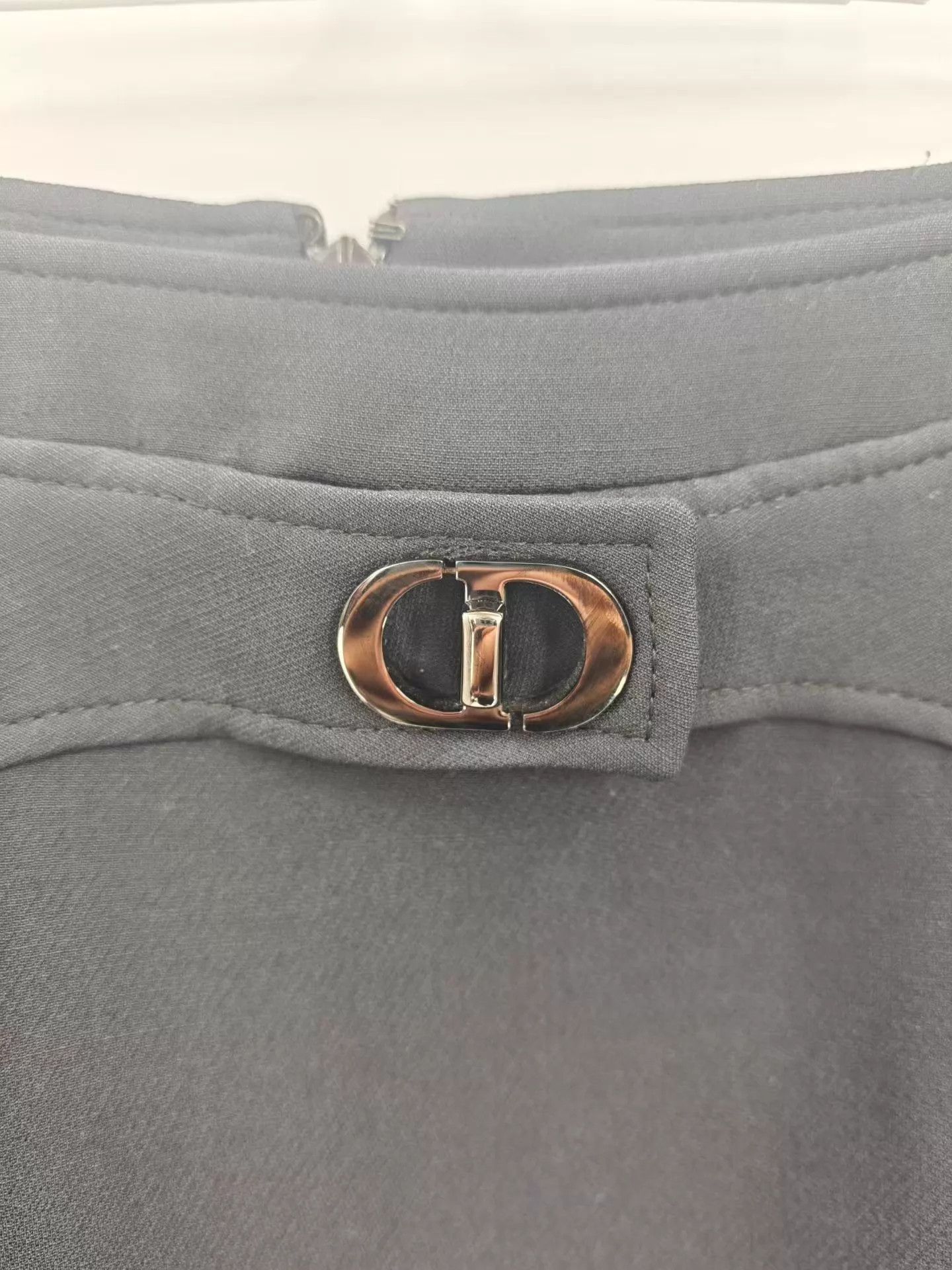 Dior Dior Silk Wool Black CD Buckle Short Skirt Size 27" / US 4 / IT 40 - 6 Thumbnail