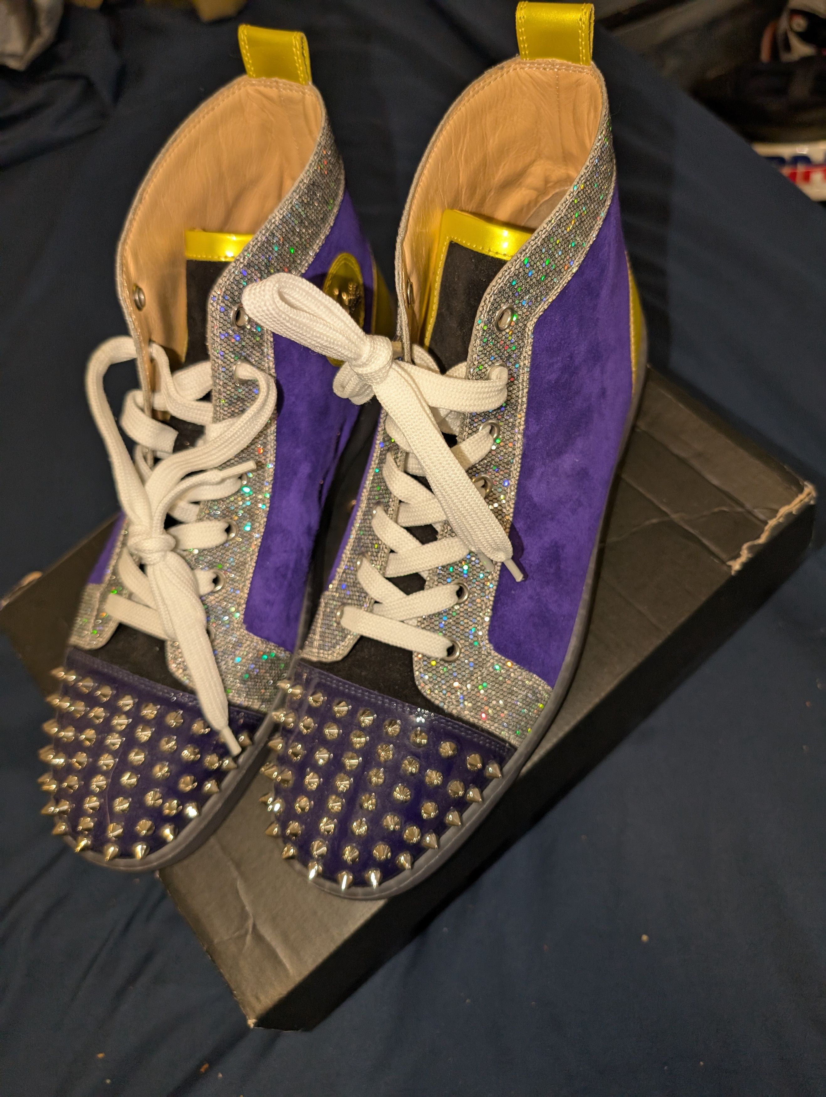 Christian Louboutin Christian Louboutin Suede/Sequins High Top Sneakers Size US 9.5 / EU 42-43 - 5 Thumbnail