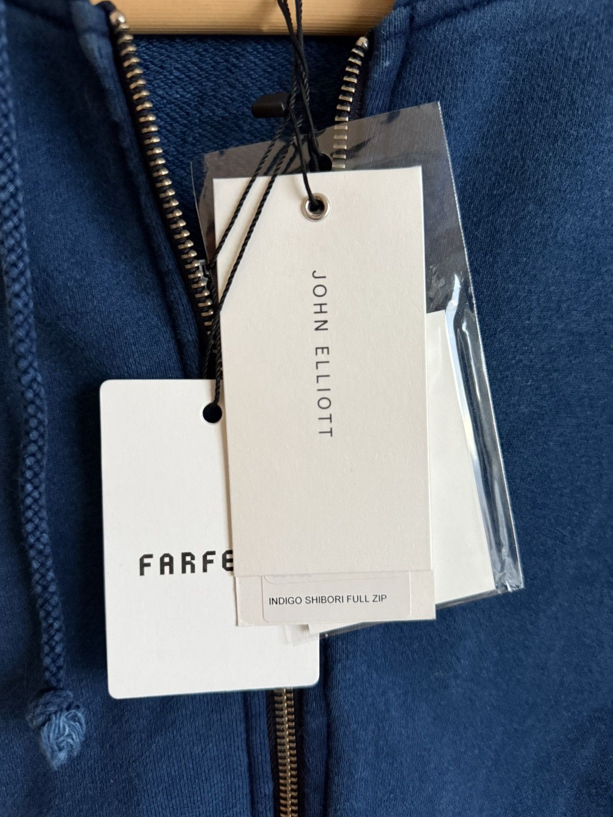 John Elliott John Elliot INDIGO SHIBORI FULL ZIP Size US L / EU 52-54 / 3 - 5 Thumbnail