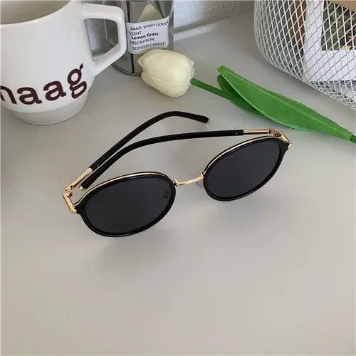 Vintage Retro punk sunglasses Size ONE SIZE - 4 Thumbnail
