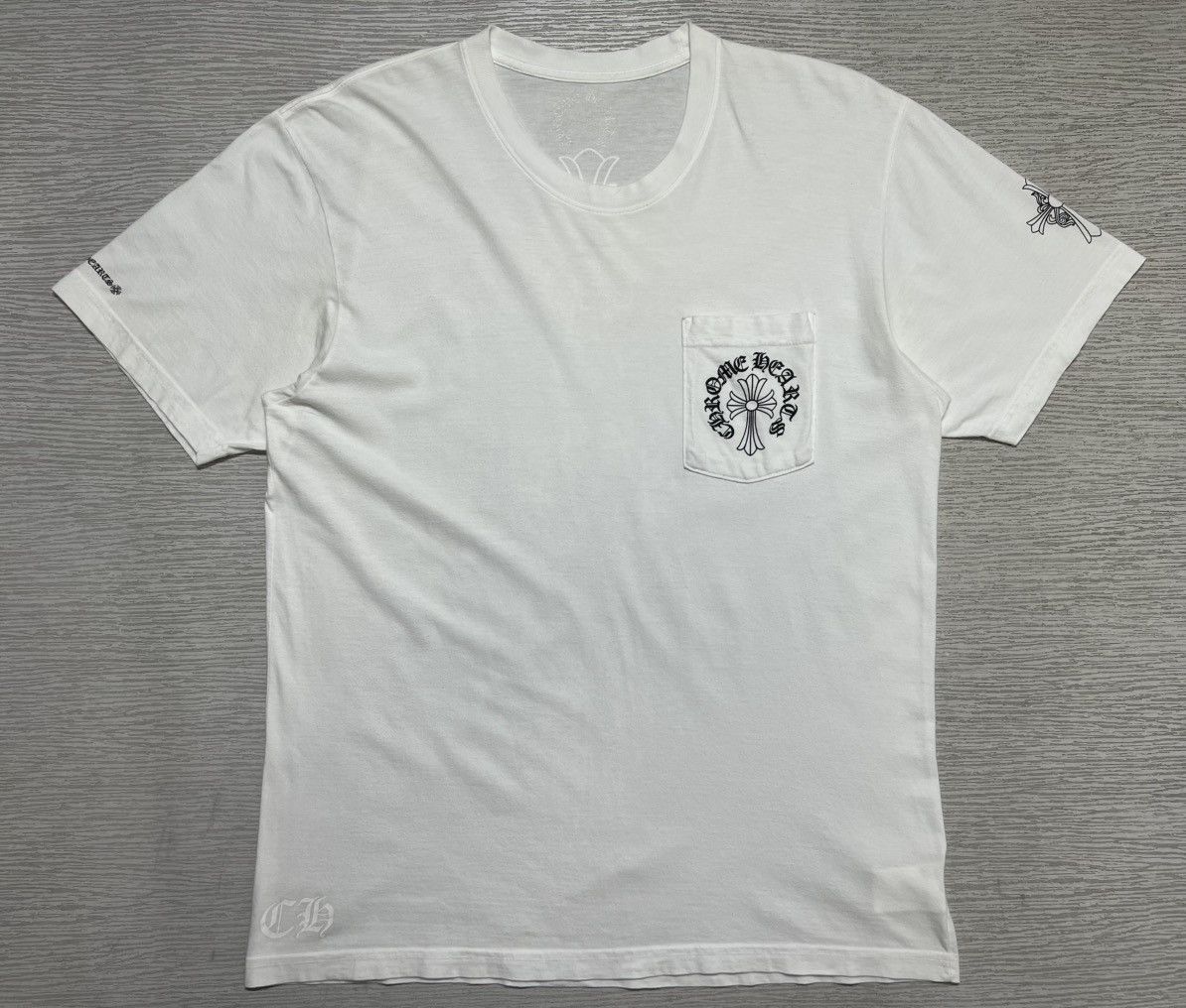 Chrome Hearts - Tonal White Cross Horseshoe Pocket T-Shirt