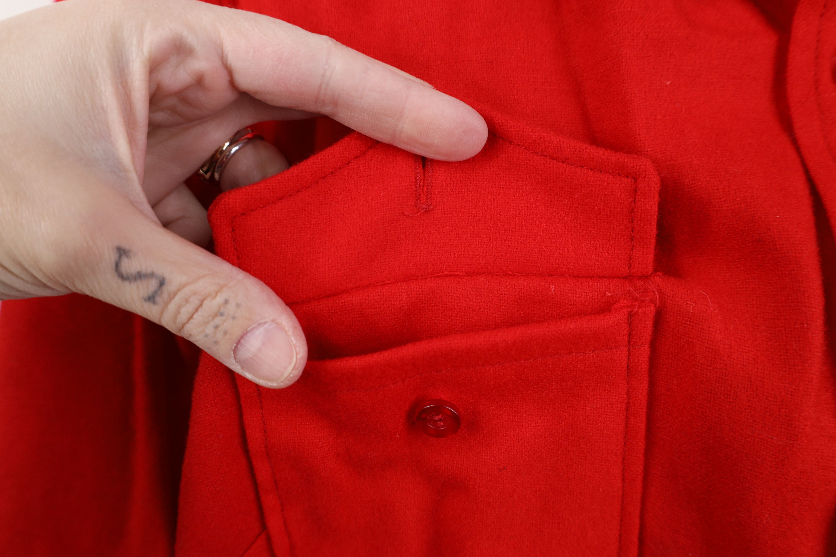 Pendleton Vintage 60s 70s Pendleton Board Button Shirt Red USA Size US M / EU 48-50 / 2 - 7 Thumbnail