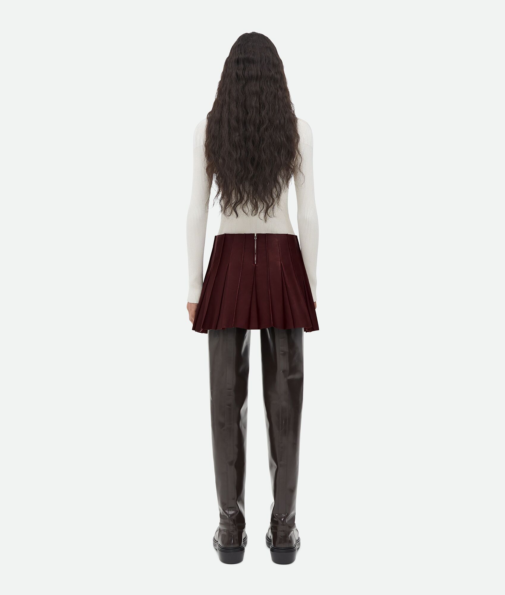 Bottega Veneta o1n1vont0625 Leather Pleated Mini Skirt in Merlot Size 27" / US 4 / IT 40 - 3 Thumbnail