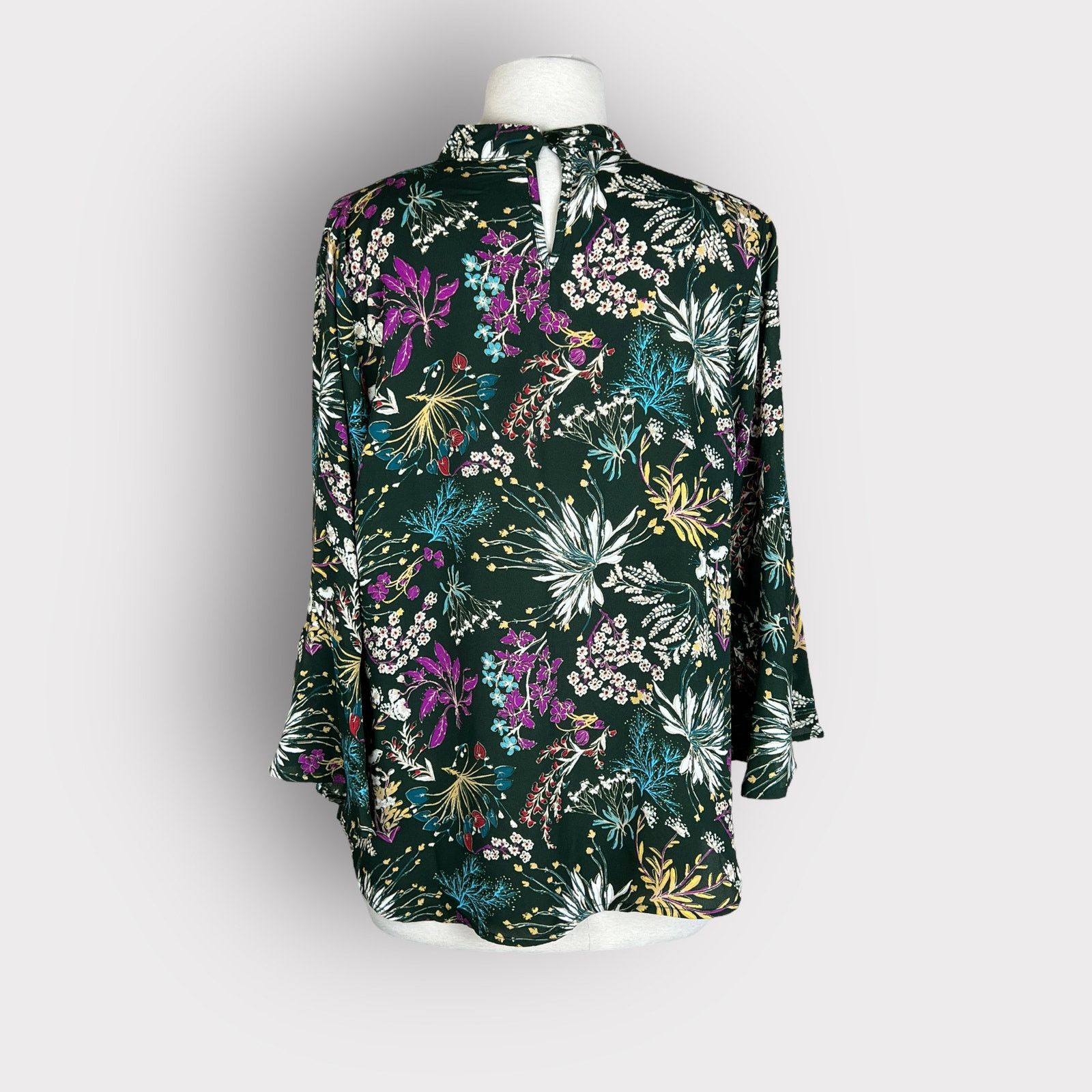 Nordstrom Monteau Green Floral Bell Sleeve Wrap Top | Large Size L / US 10 / IT 46 - 4 Thumbnail