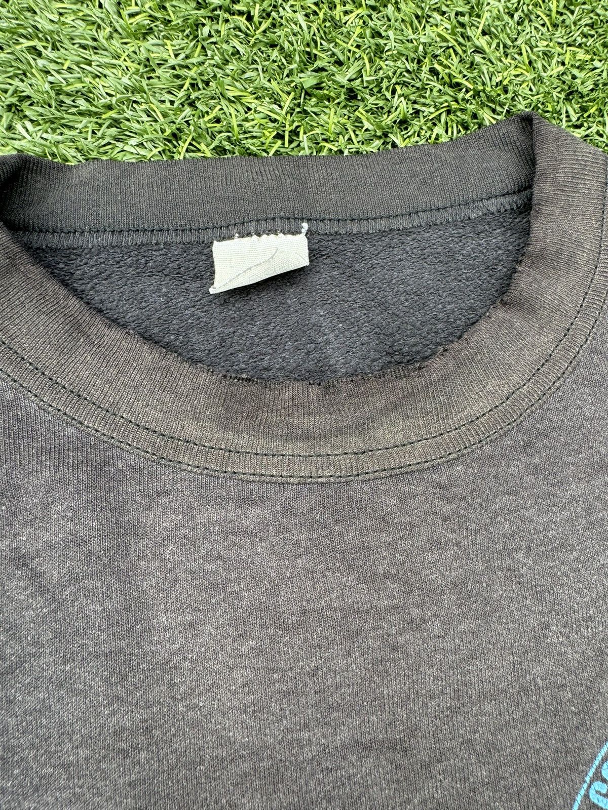 Vintage 90’s Vintage Distressed Work Wear Sweatshirt Size US L / EU 52-54 / 3 - 7 Thumbnail