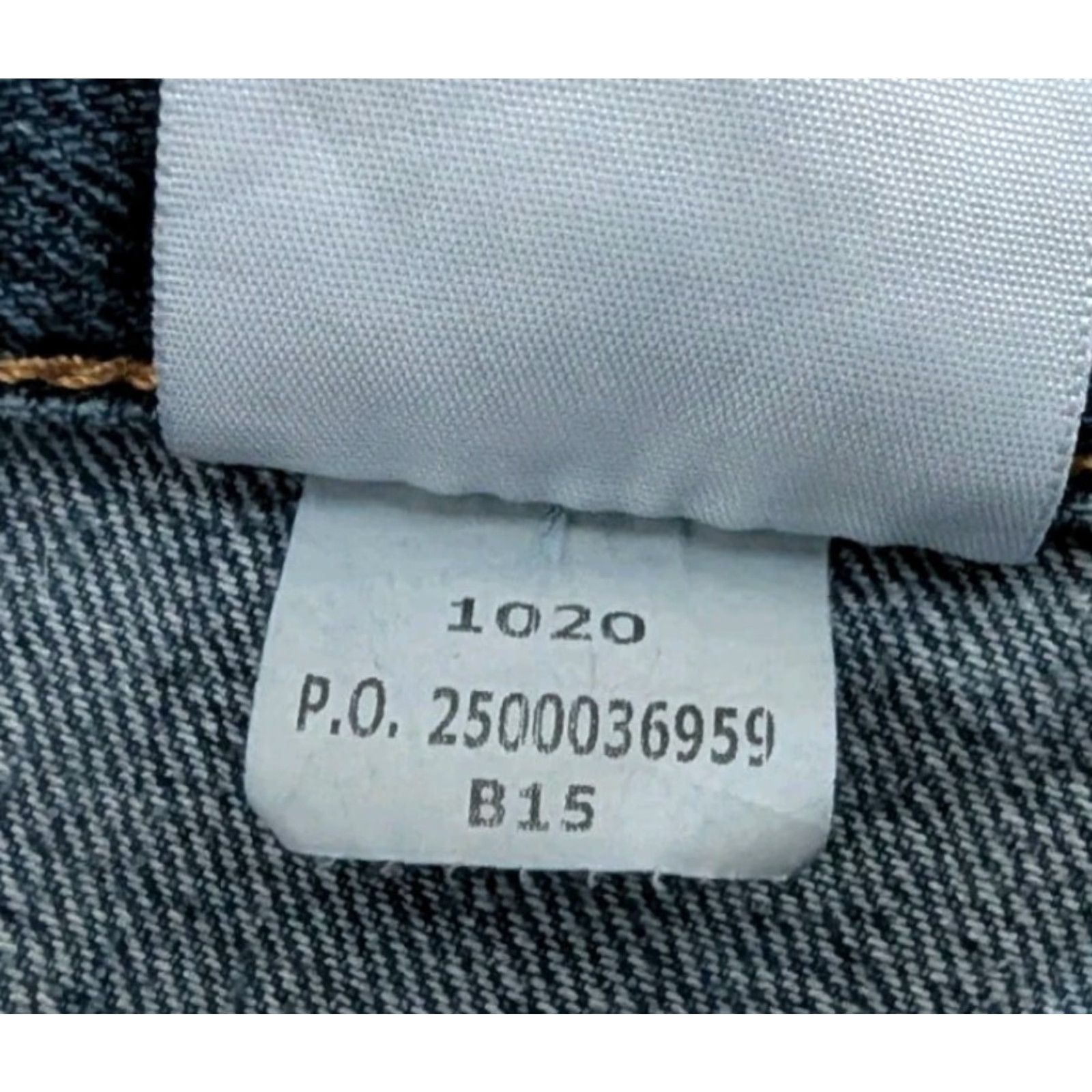 Carhartt VINTAGE Carhartt Jeans 30x32 Relaxed Fit Holter Blue Denim Mens 5-Pocket Solid Rock 101483-968 EUC Size US 30 / EU 46 - 6 Thumbnail