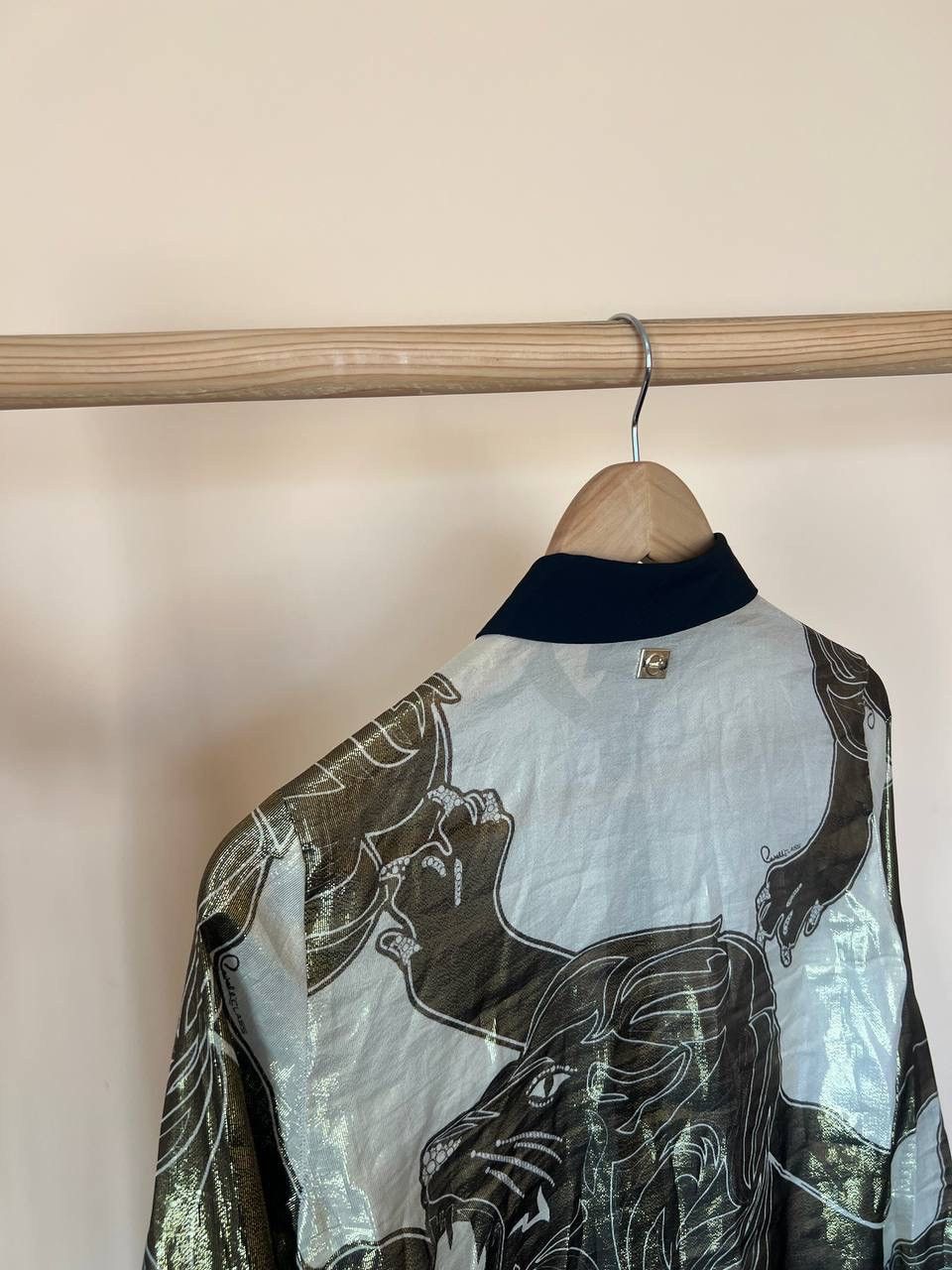 Just Cavalli × Roberto Cavalli Cavalli Class Silk Gold Lion printed shirt Size XS / US 0-2 / IT 36-38 - 14 Thumbnail