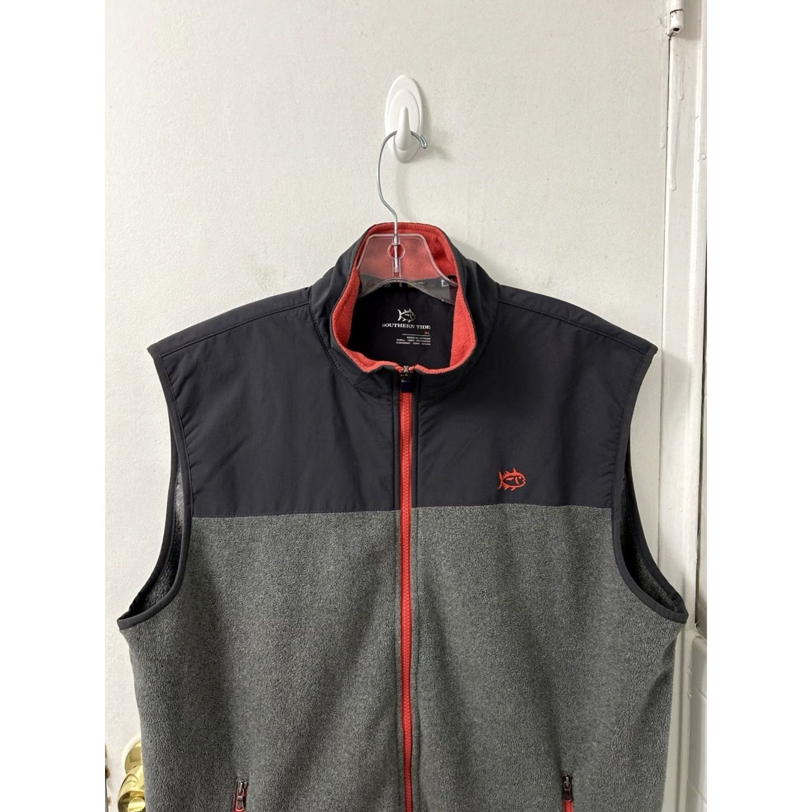 Southern Tide Southern Tide Fleece Vest Mens XL Gray Colorblock Full Zip Pockets Embroidered Logo Size US XL / EU 56 / 4 - 2 Thumbnail