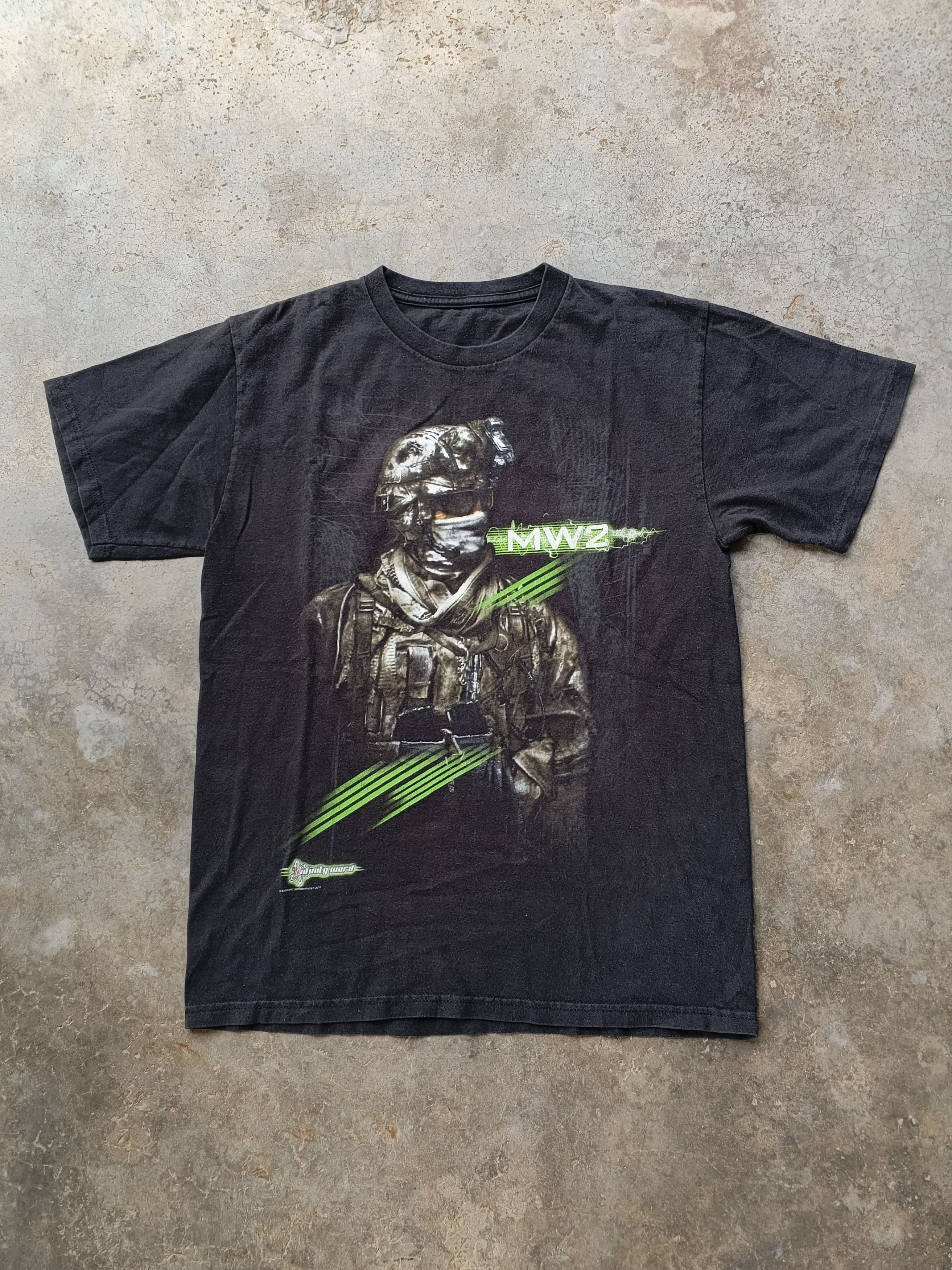 Vintage Vintage 2010 Call of Duty Modern Warfare 2 promo game tee Size US M / EU 48-50 / 2 - 1 Thumbnail