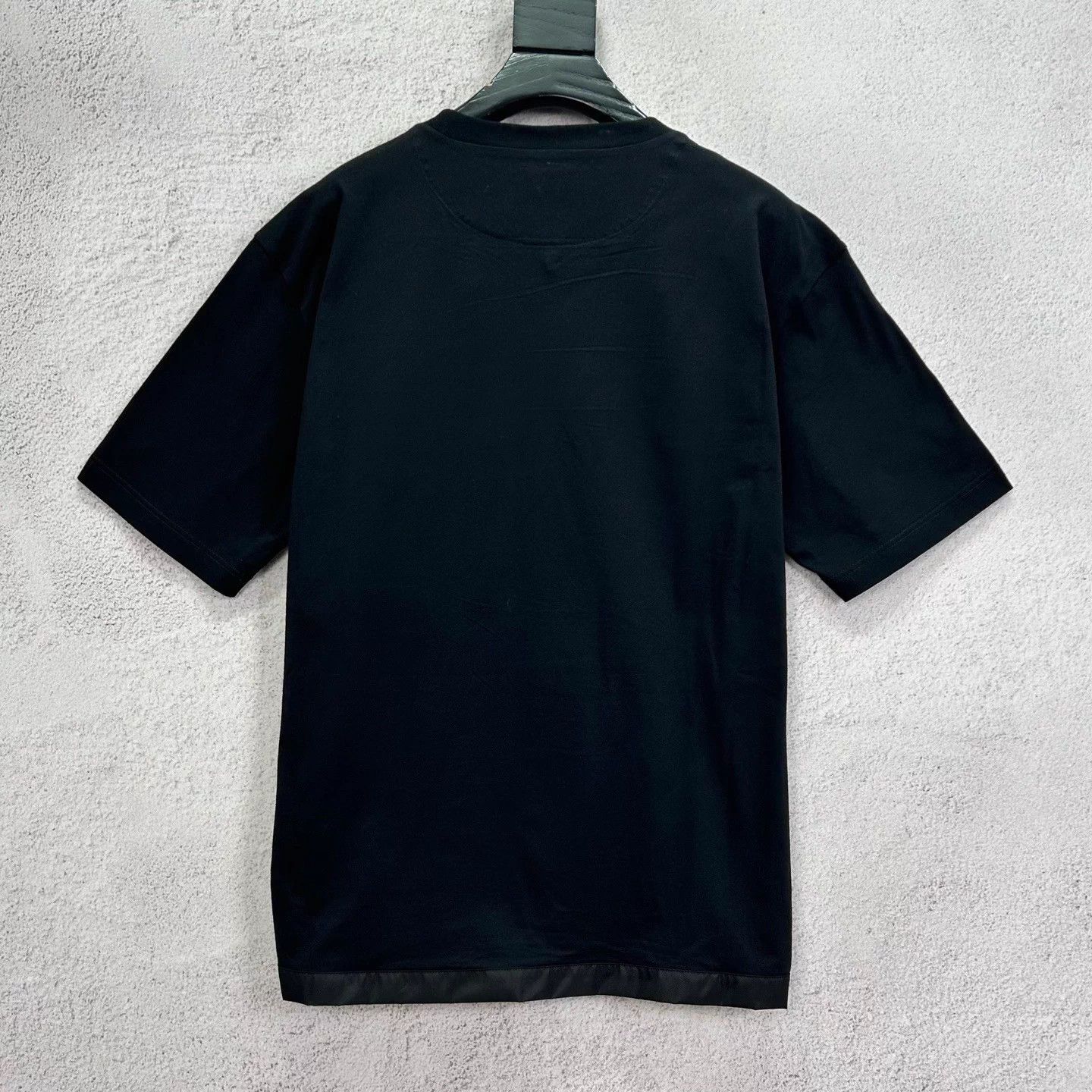 Prada Prada Black Pocket Chest Metal Logo Short Sleeve T-shirt L Size US L / EU 52-54 / 3 - 2 Thumbnail