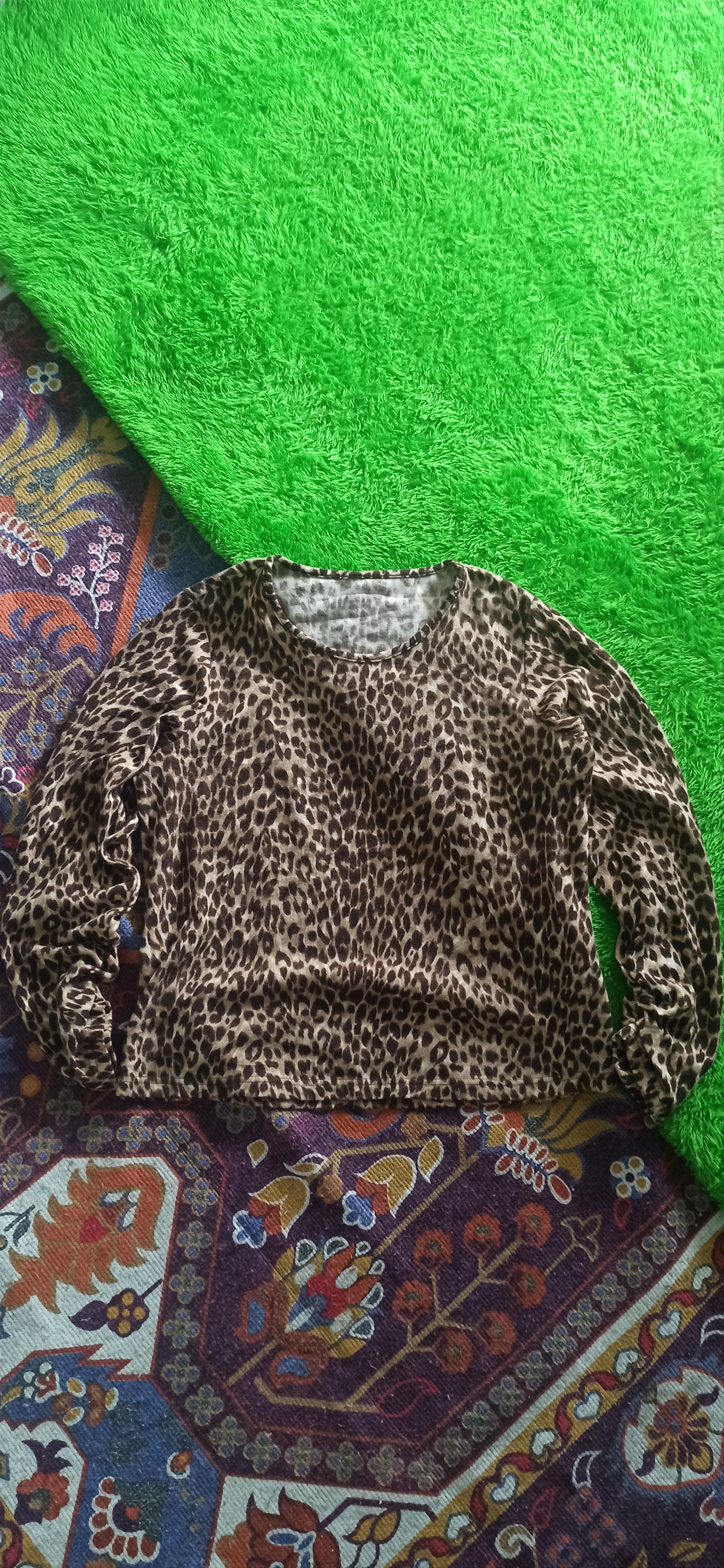 Hiroko Koshino Homme × Japanese Brand × Vintage Rare 🔥 Leopard Knitted Sweater Hiroko Koshino Homme Size M / US 6-8 / IT 42-44 - 1 Thumbnail