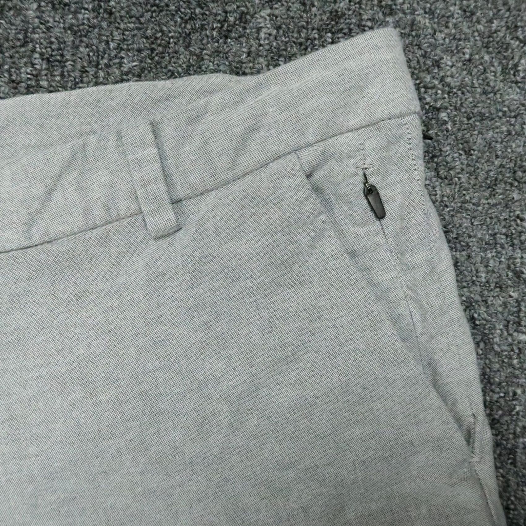 Lululemon Lululemon Shorts Mens 36 Gray Commission Qwick Oxford Chino Zip Pocket Golf Shirt Mens Regular Gray Pocket Chrome 9 in Inseam Clothing Golf Size US 36 / EU 52 - 2 Thumbnail