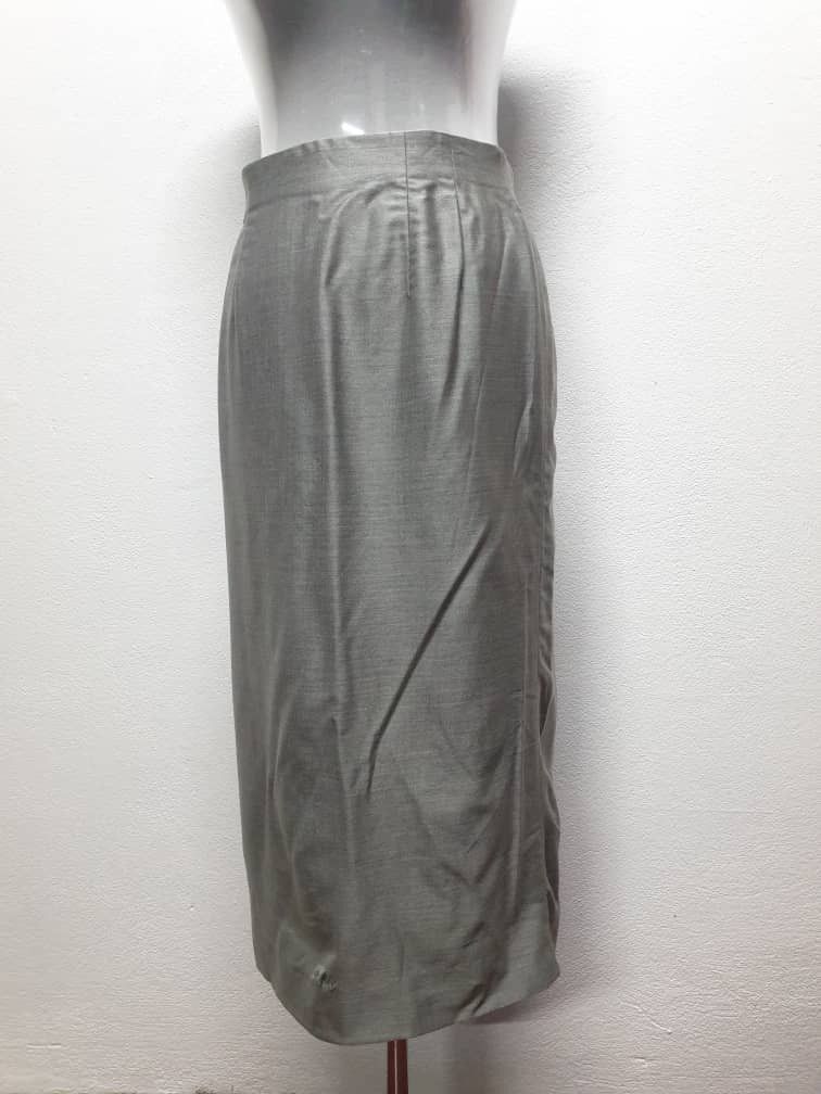 Givenchy Vintage Givenchy grey Colour luxury Skirt Size 28" / US 6 / IT 42 - 4 Thumbnail