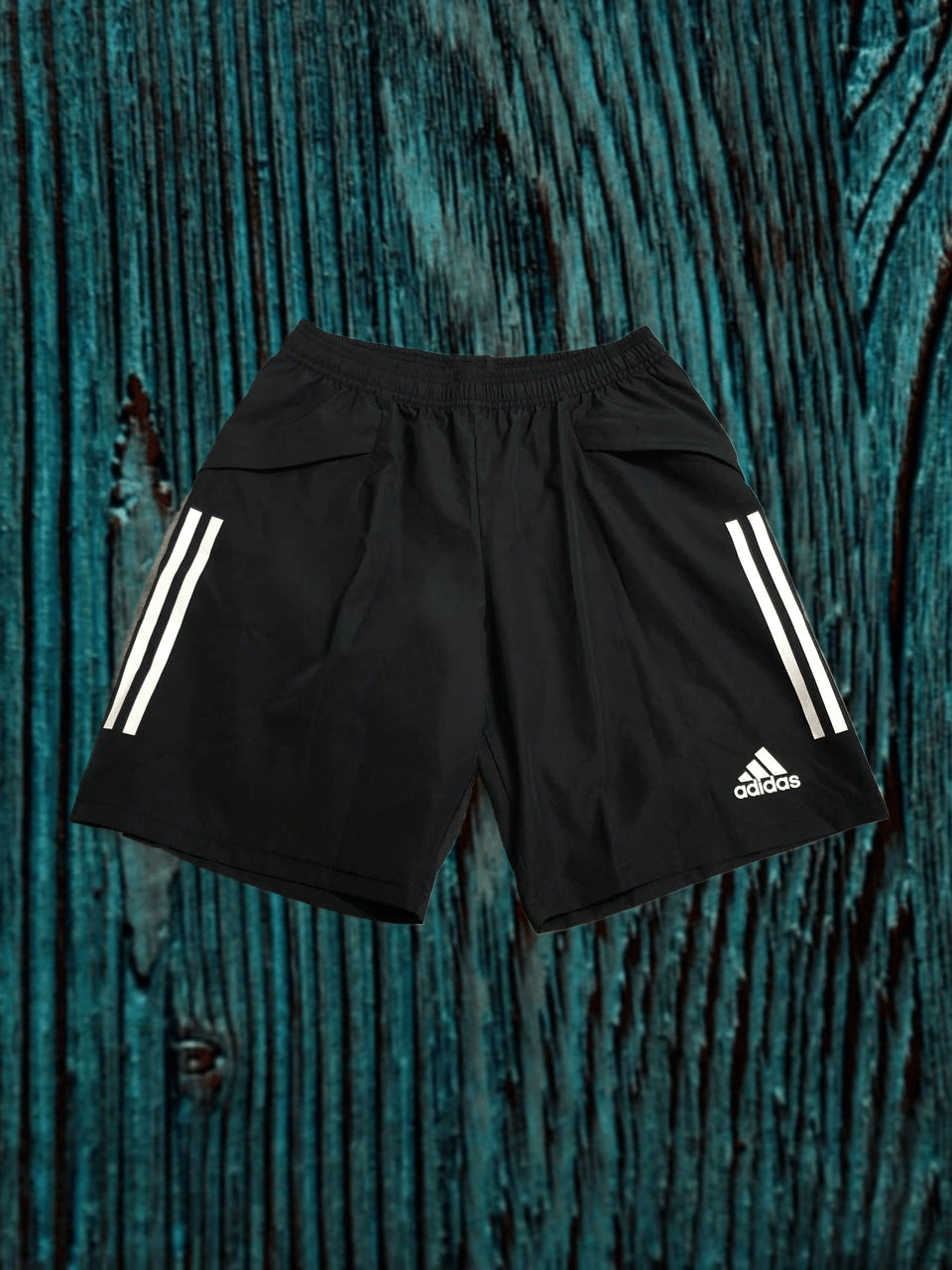 Adidas Adidas streetwear shorts Size US 32 / EU 48 - 1 Thumbnail