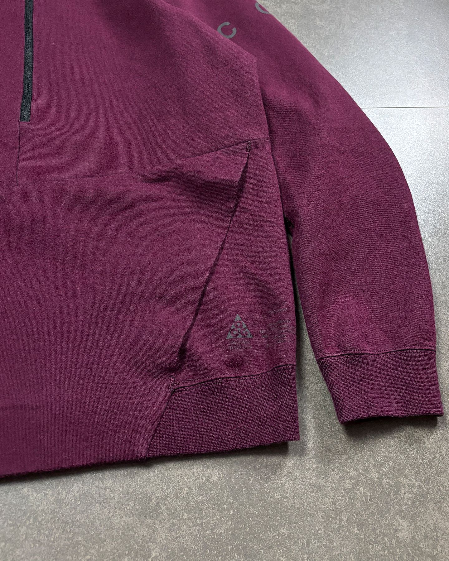 Nike ACG Nike ACG NikeLab Tech Fleece Crew Acronym Size US L / EU 52-54 / 3 - 3 Thumbnail