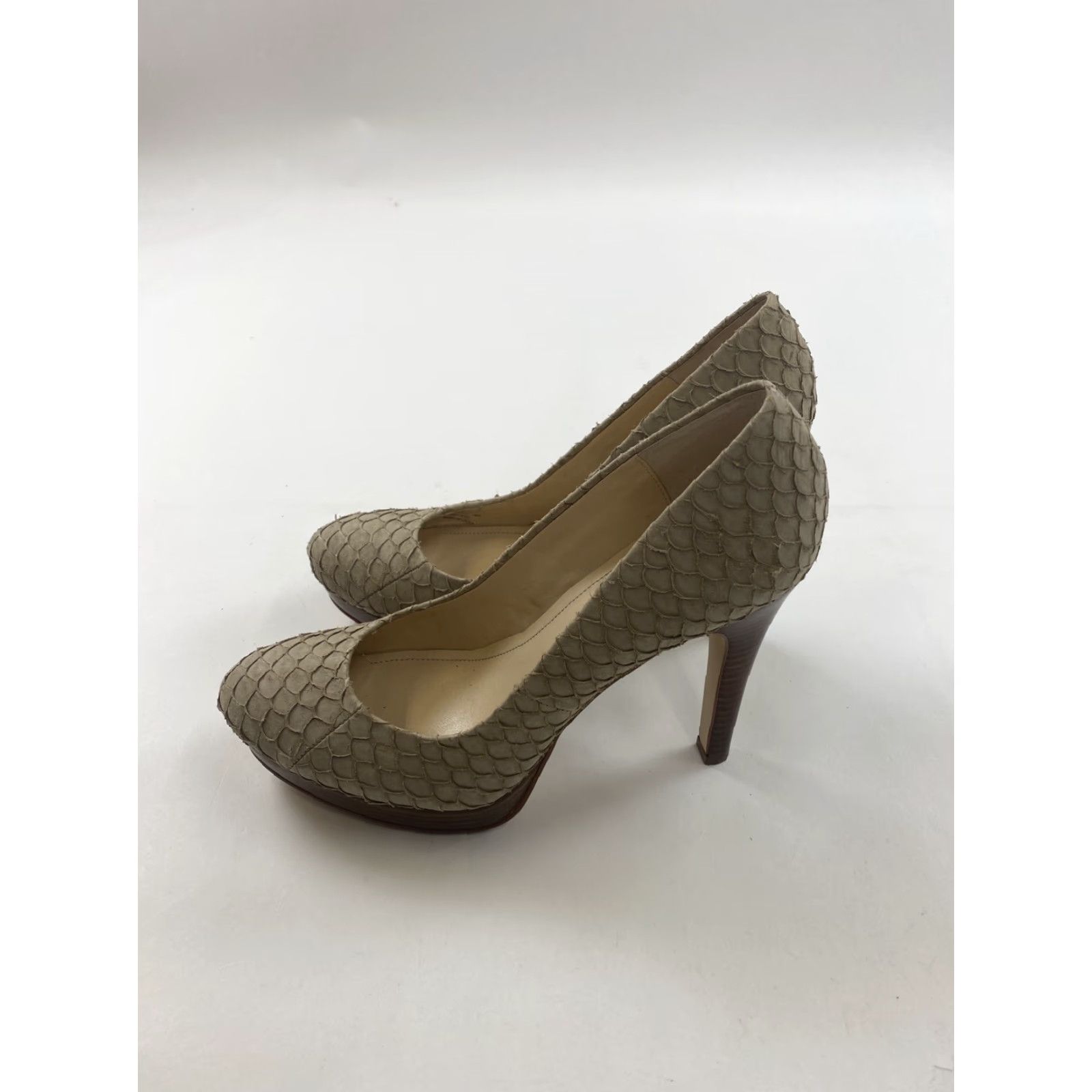 Calvin Klein Calvin Klein Kendall Heels 10 Tan Round Toe Fashion Pumps Womens US 10 Beige Leather Ultra High Heel M Size US 10 / IT 40 - 4 Thumbnail