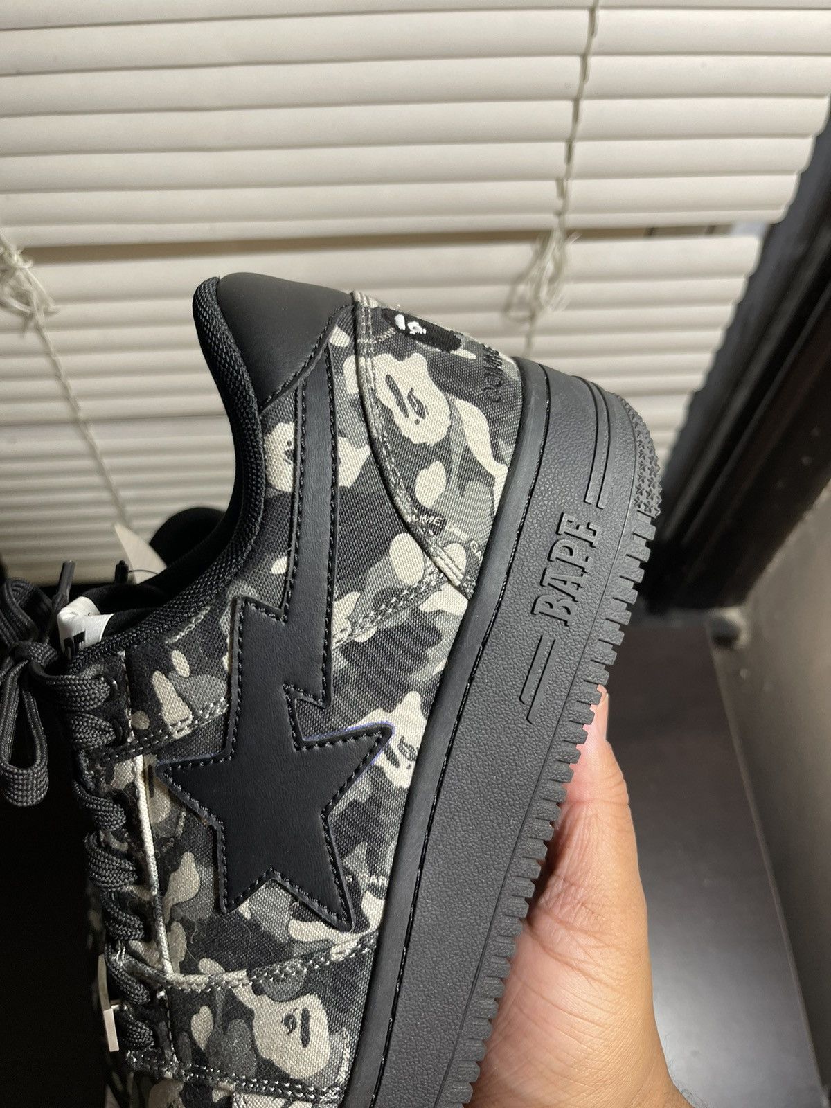 Bape × Comme des Garcons Bapesta Low Comme Des Garcons Size US 11 / EU 44 - 5 Thumbnail