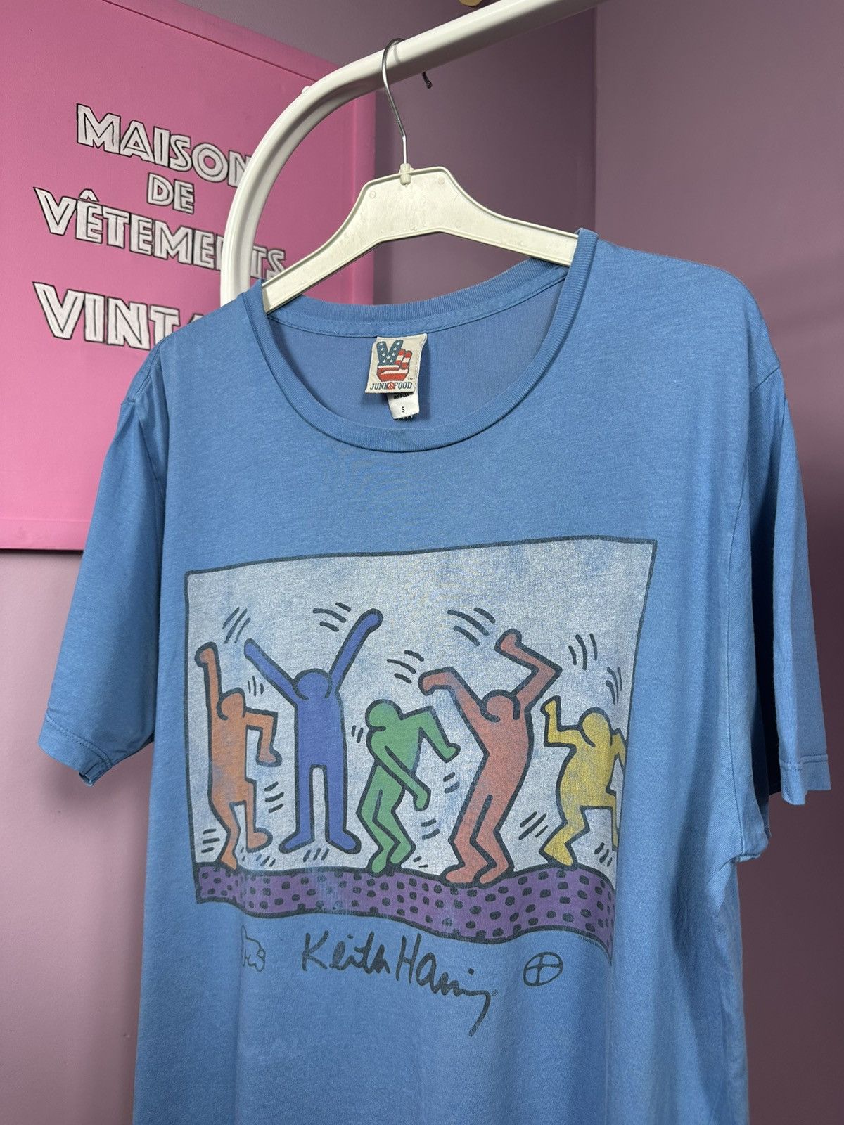 Junk Food Vintage Junk Food Keith Haring Dance Art T-Shirt Blue Logo Size US S / EU 44-46 / 1 - 7 Thumbnail