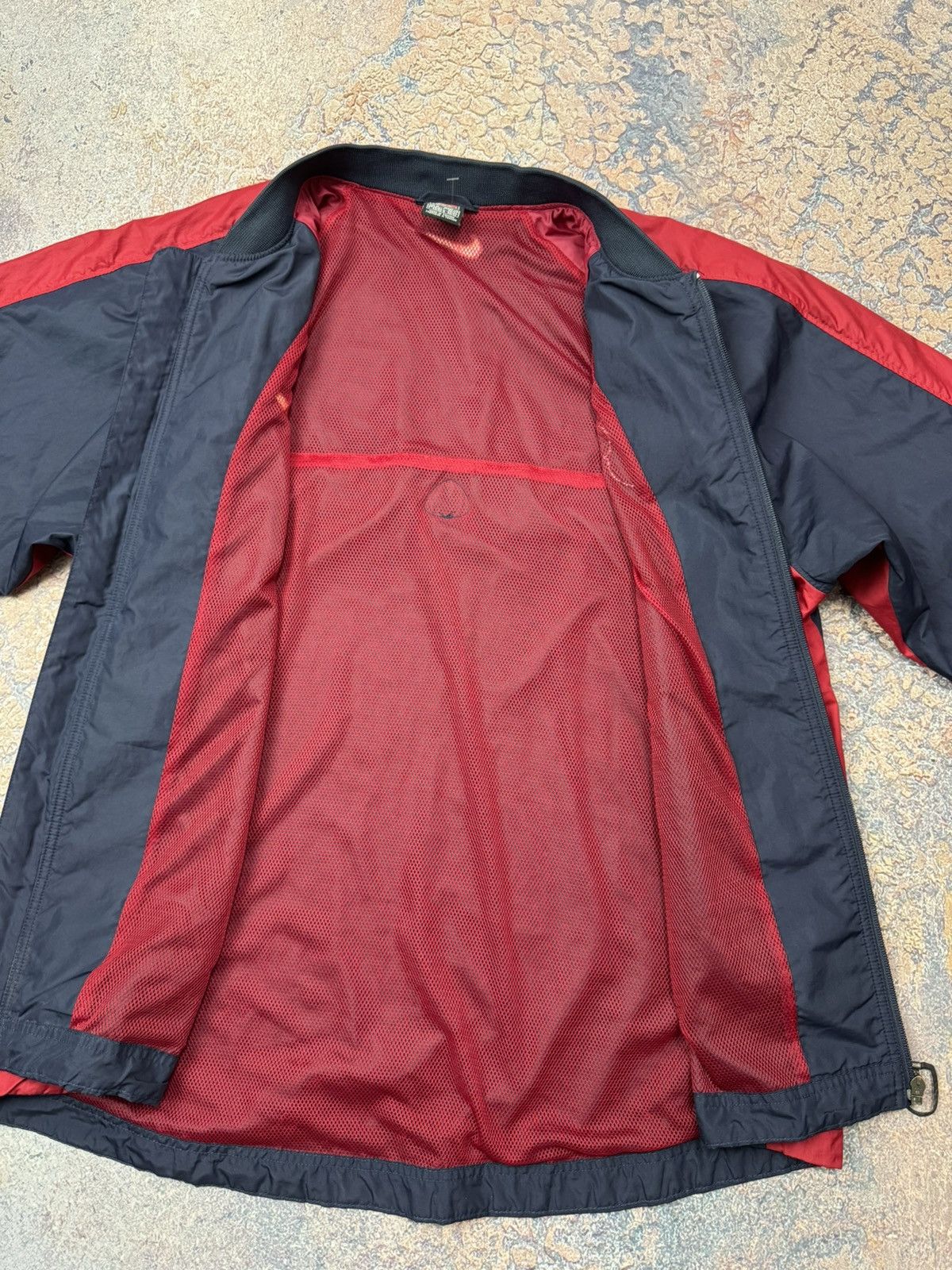 Nike Vintage Nike FC Barcelona 1998 track top jacket men's size M Size US M / EU 48-50 / 2 - 9 Thumbnail