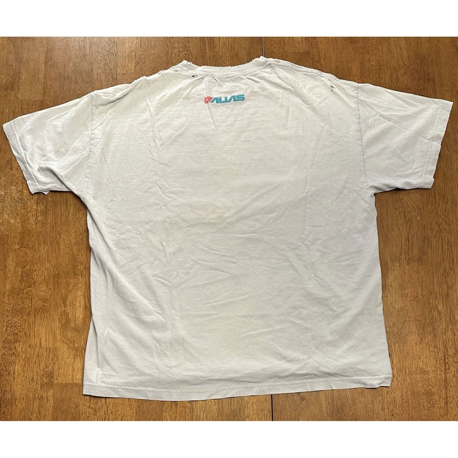 Vintage Alias T Shirt XL Skate Street Grunge Shirt Unisex Adults Beige 100% Cotton Beefy T Grunge Size US XL / EU 56 / 4 - 3 Thumbnail