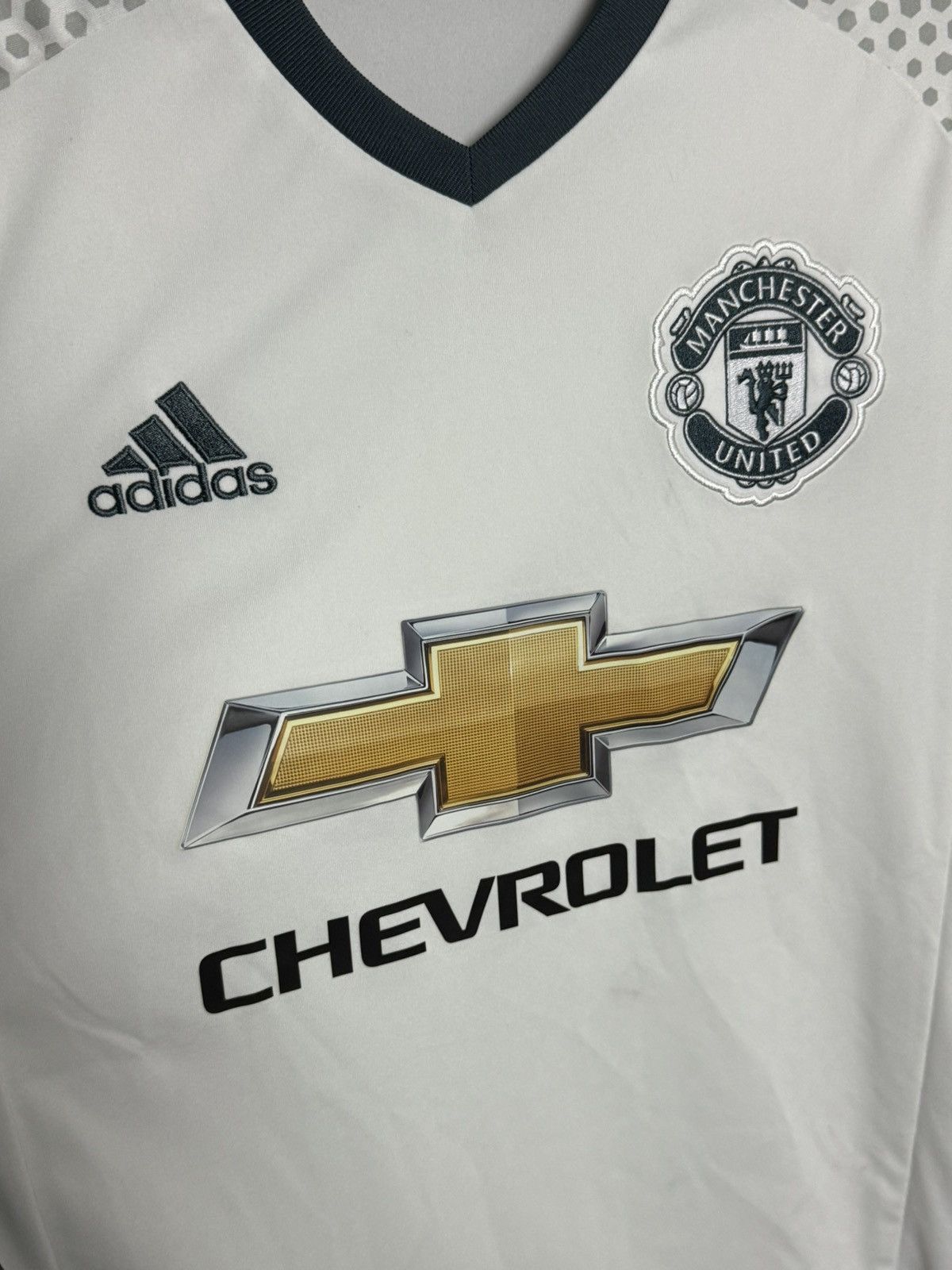 Adidas Manchester United 16/17 Third Football Jersey T-Shirt Size US S / EU 44-46 / 1 - 3 Thumbnail