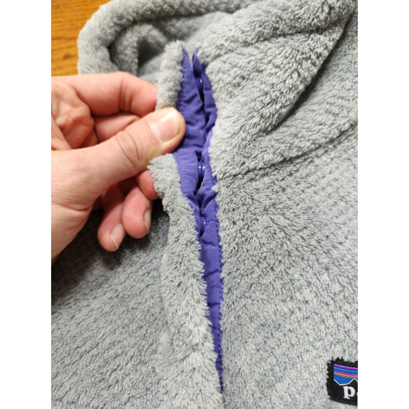 Patagonia Patagonia Sweater Womens Small Snap T Fleece Soft Gray Purple Re-Tool Size S / US 4 / IT 40 - 6 Thumbnail