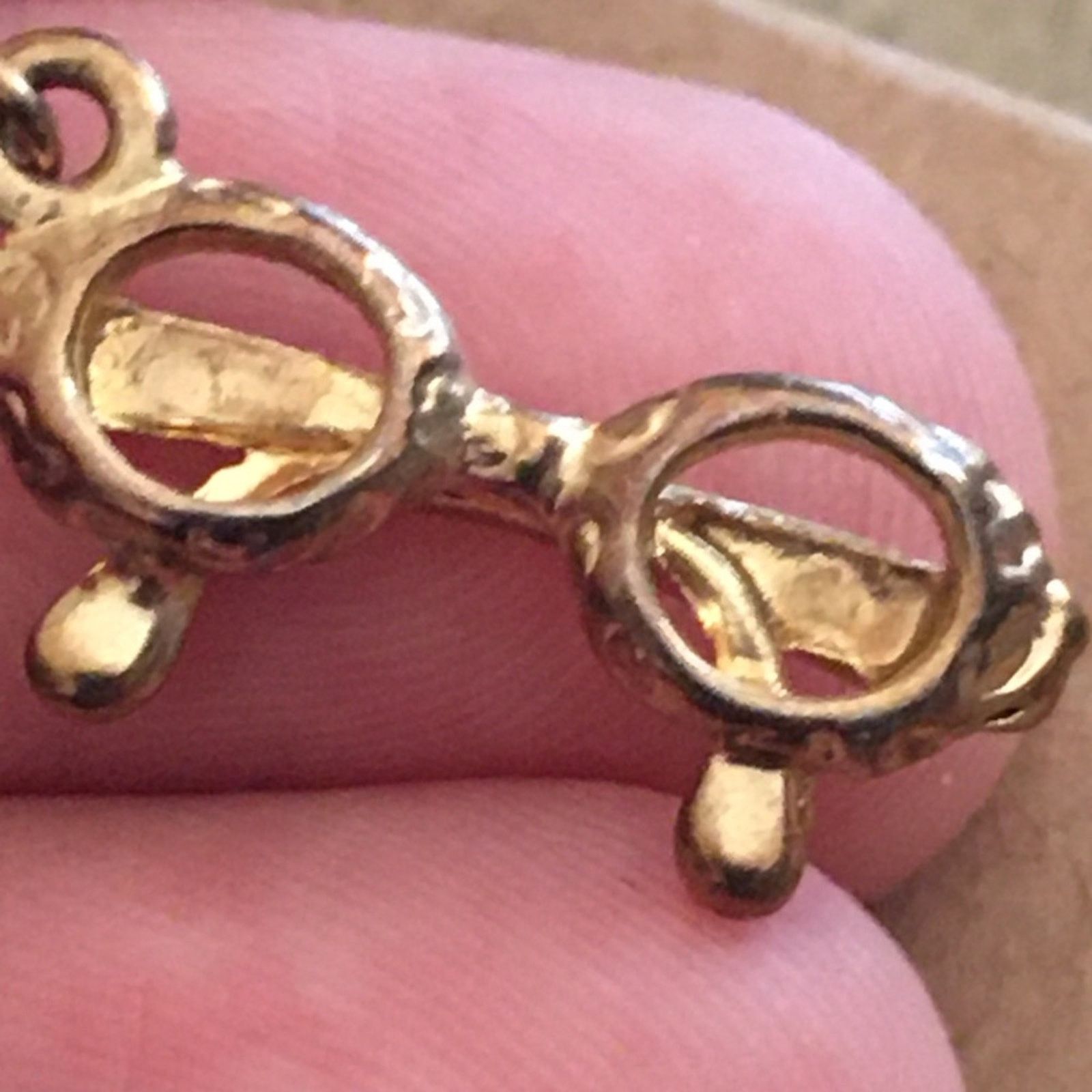 Vintage Vintage gold tone sunglasses charm Size ONE SIZE - 3 Thumbnail