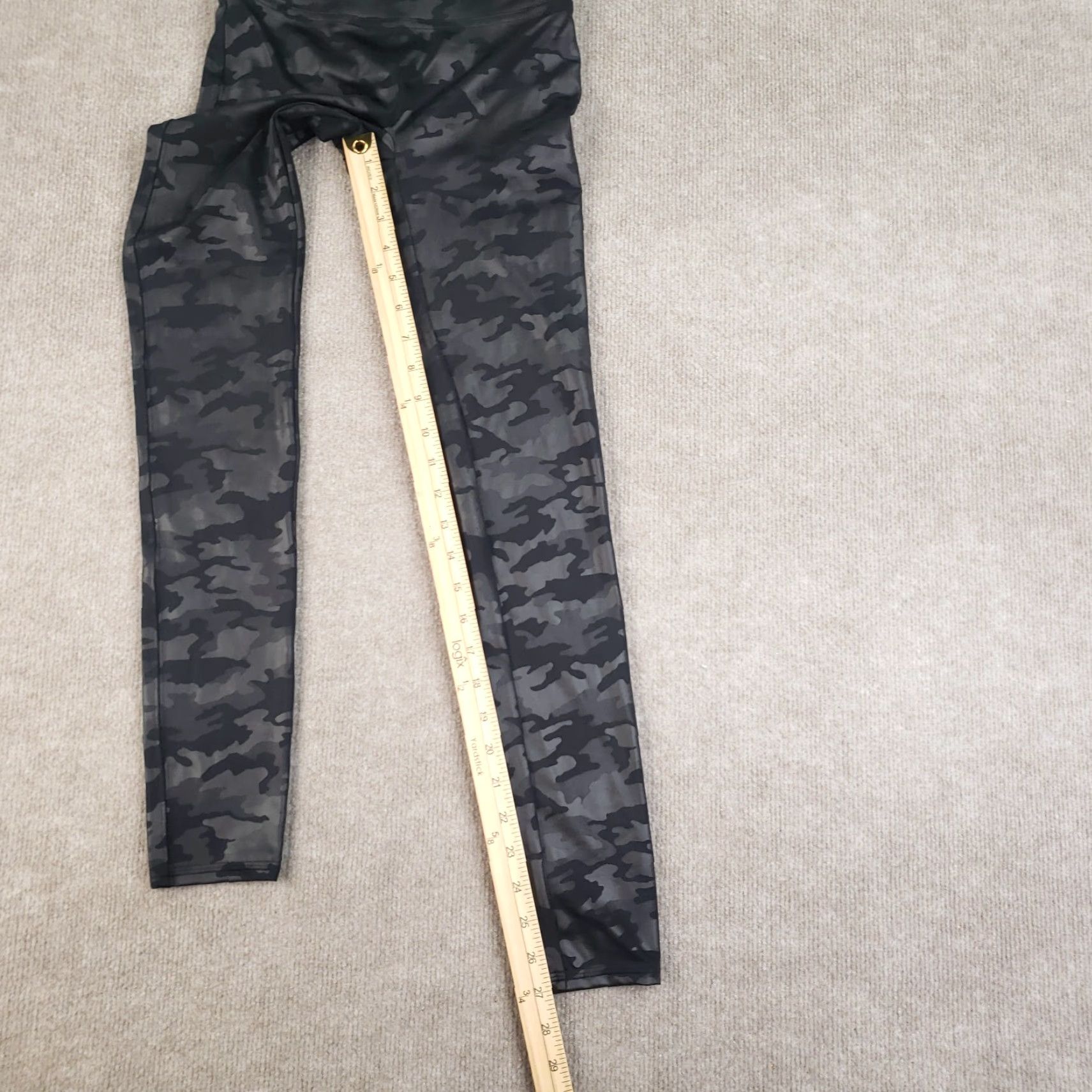 Spanx Spanx Leggings Women Small Gray Camouflage Stretch Activewear Comfort Yoga Size 28" / US 6 / IT 42 - 2 Thumbnail