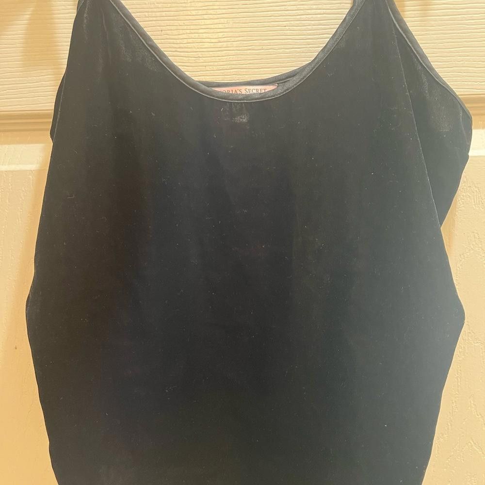 Designer Victoria's Secret Lingerie Top Black Velvet Ruffle Cami Size M / US 6-8 / IT 42-44 - 4 Thumbnail