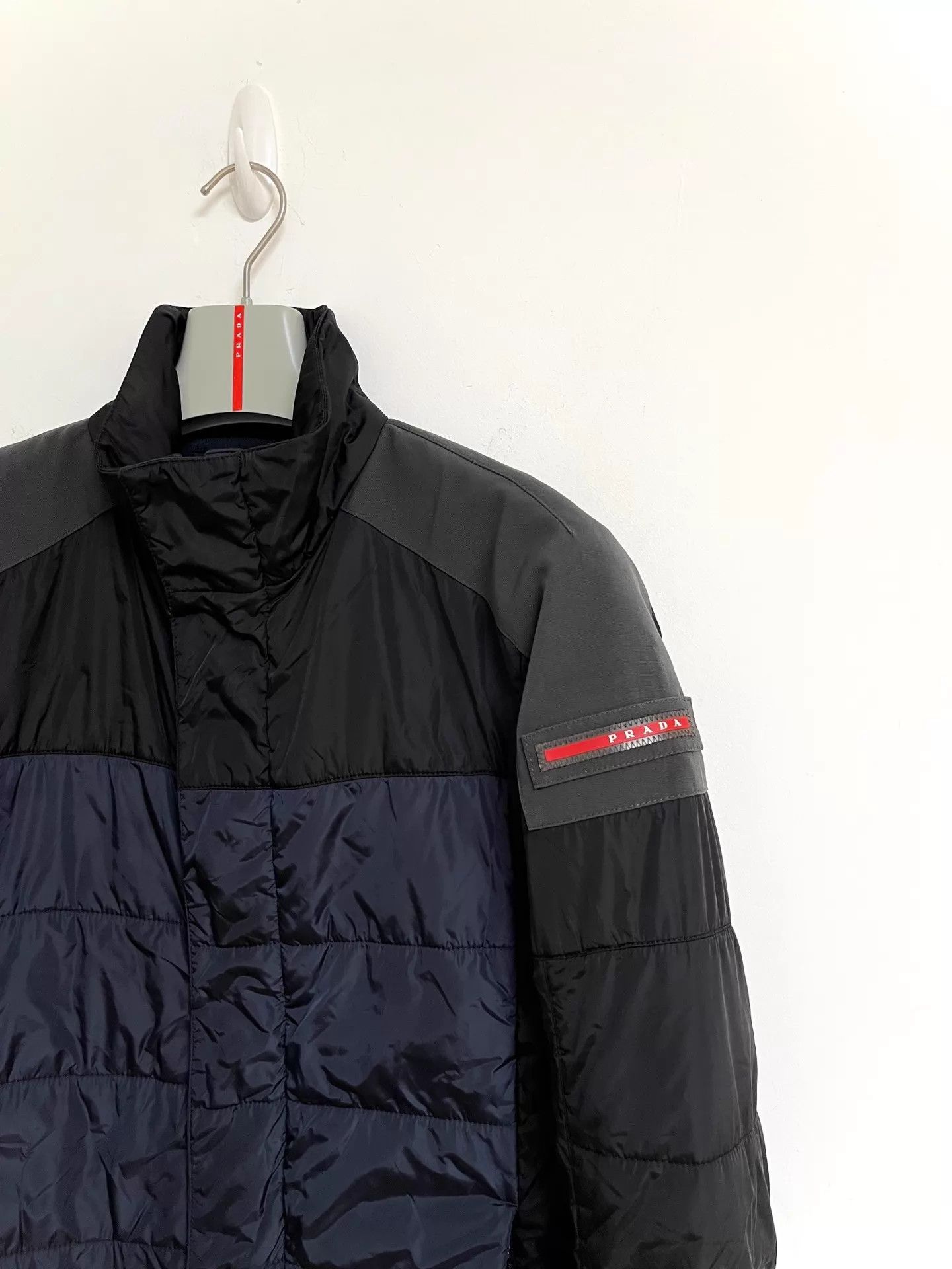 Prada Prada Sport Vintage 00ss Padded Jacket Size 52 Size US L / EU 52-54 / 3 - 2 Thumbnail
