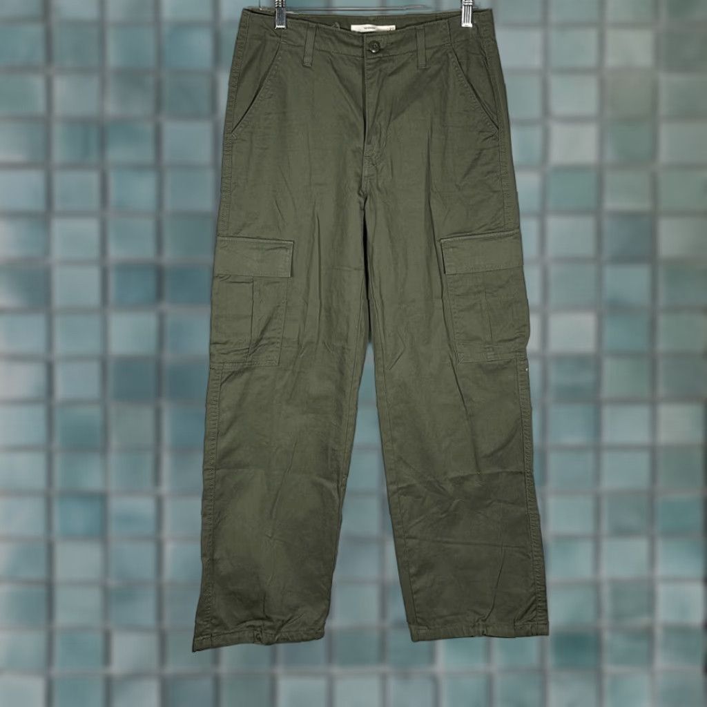 VINTAGE Levi's 94 Baggy Cargo Pants Women's 27 Olive Green Wide-Leg Skater