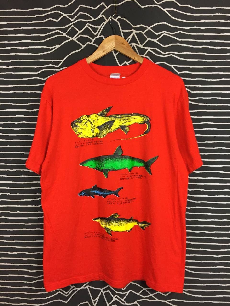 Japanese Brand Panpanya Official Ashizuri Aquarium Shark Encyclopedia Tee Size US L / EU 52-54 / 3 - 1 Thumbnail