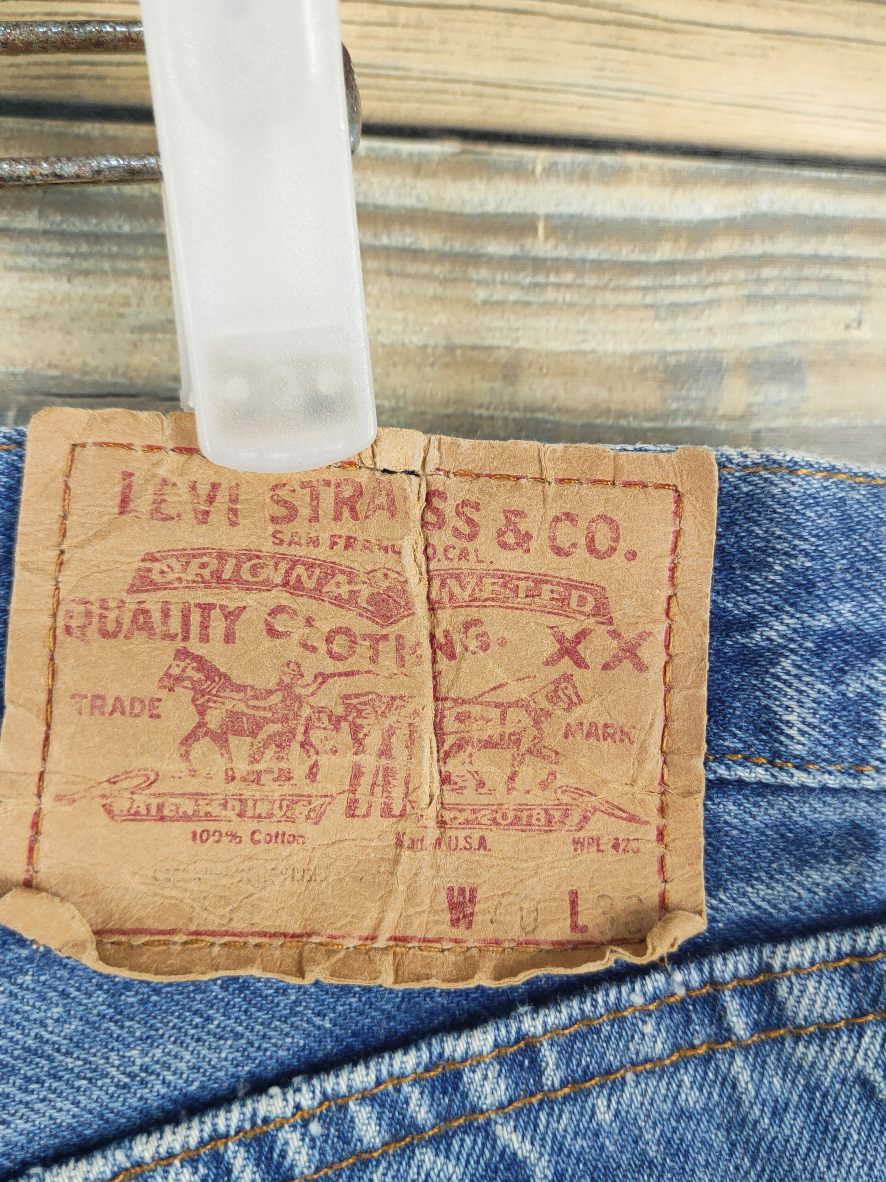 Levi's Levi's vintage Blue Distressed Ripped denim Jeans #W1324 Size US 37 - 7 Thumbnail