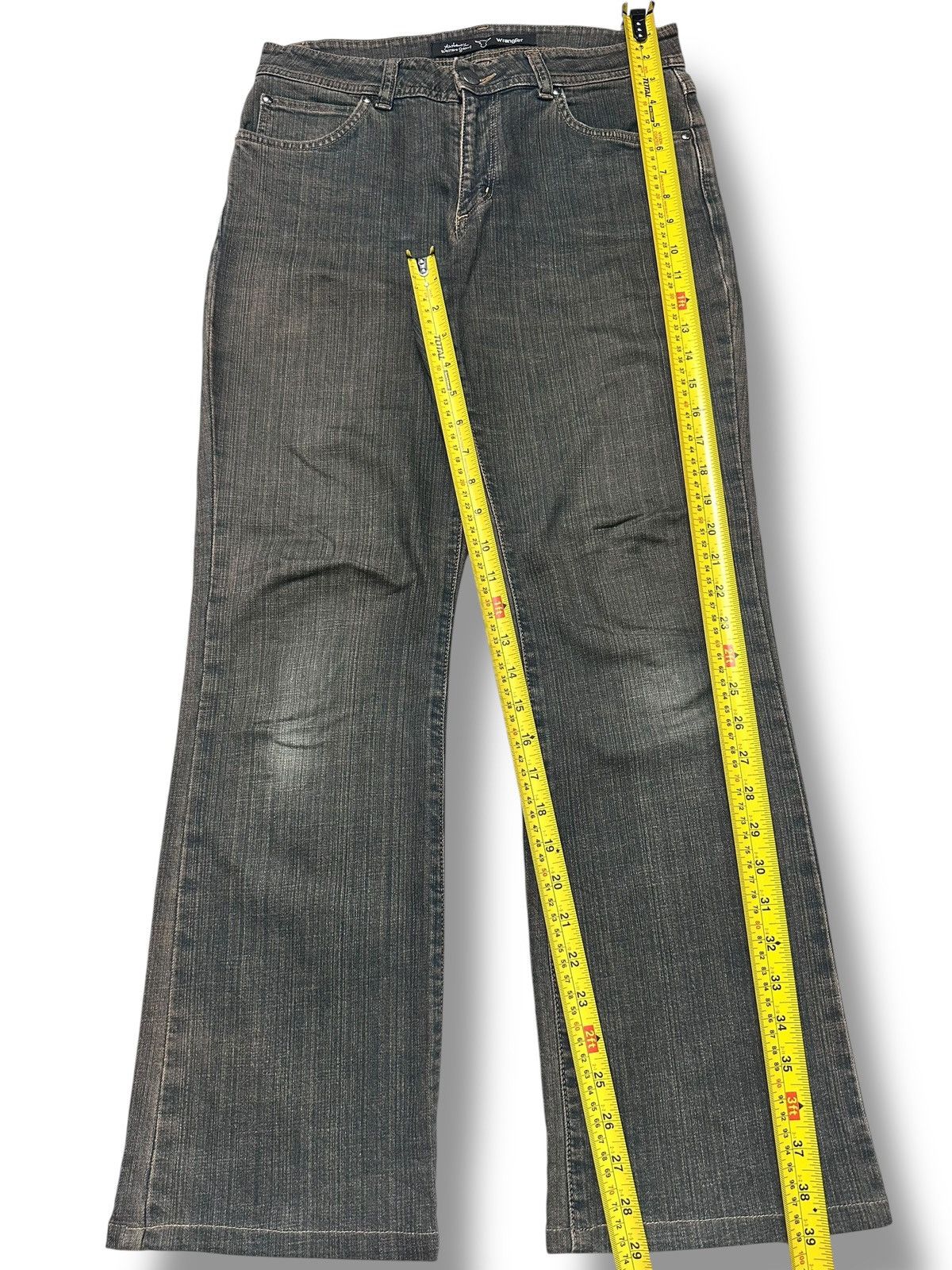 Wrangler Wrangler Vintage With Wideleg Style and Faded Wash Size US 31 - 13 Thumbnail