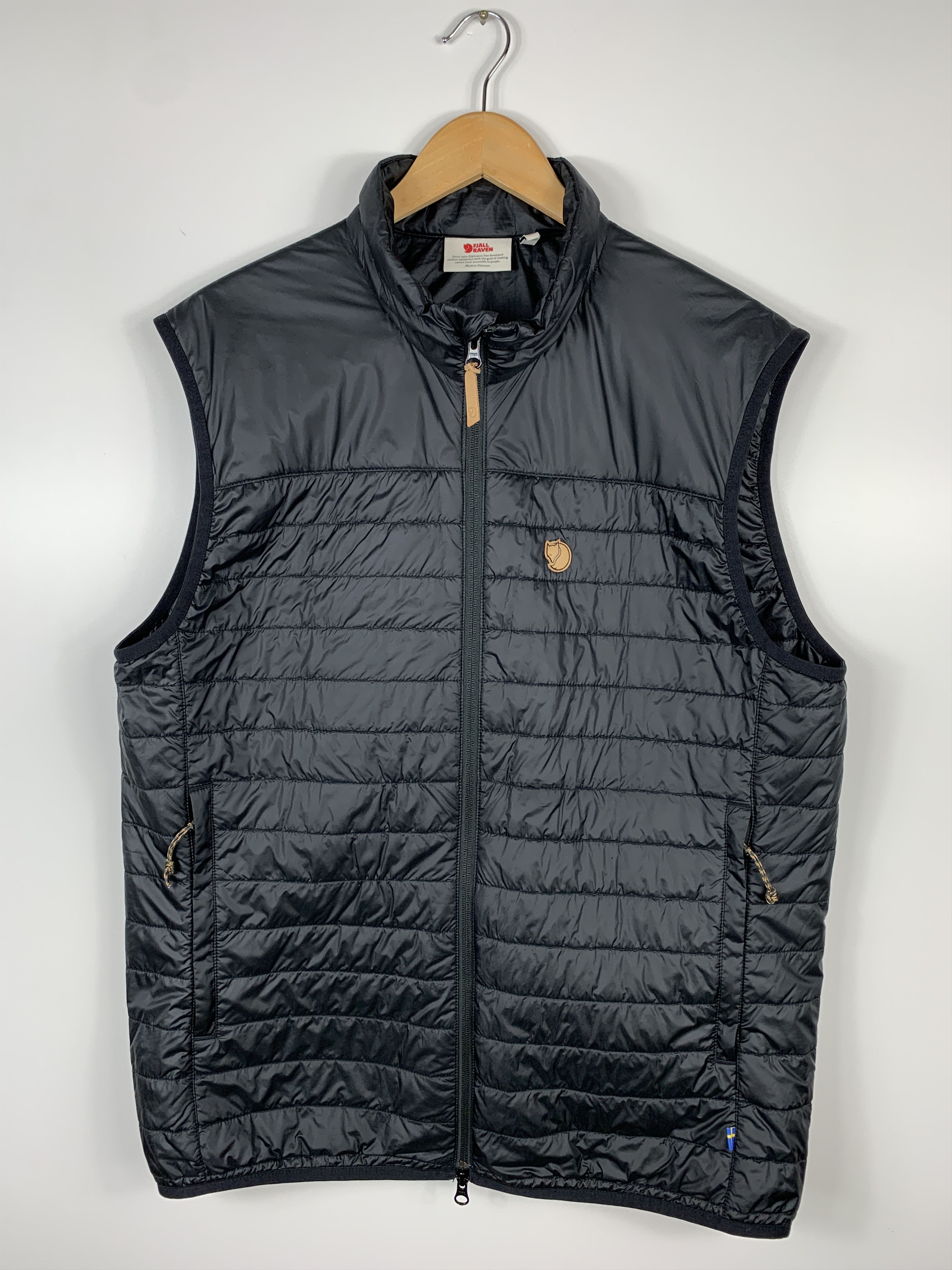 image of Fjallraven Abisko Padded Vest Full Zip Jacket Black Xl, Men's