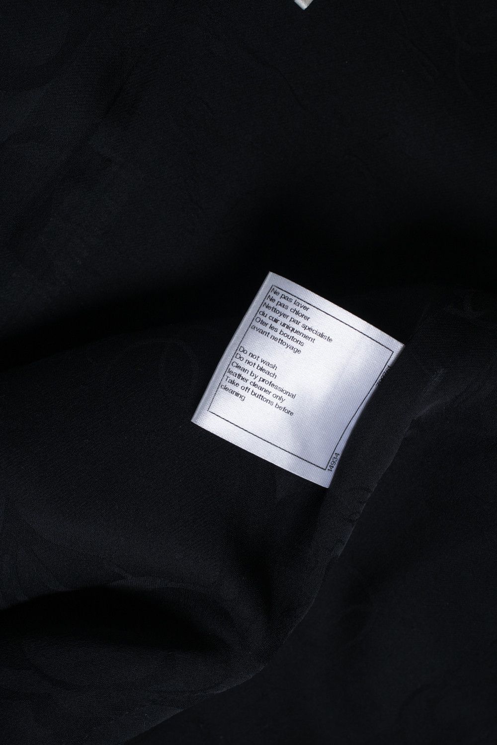 Chanel Chanel, black little 4 pocket ruched jacket in leather Size S / US 4 / IT 40 - 8 Thumbnail