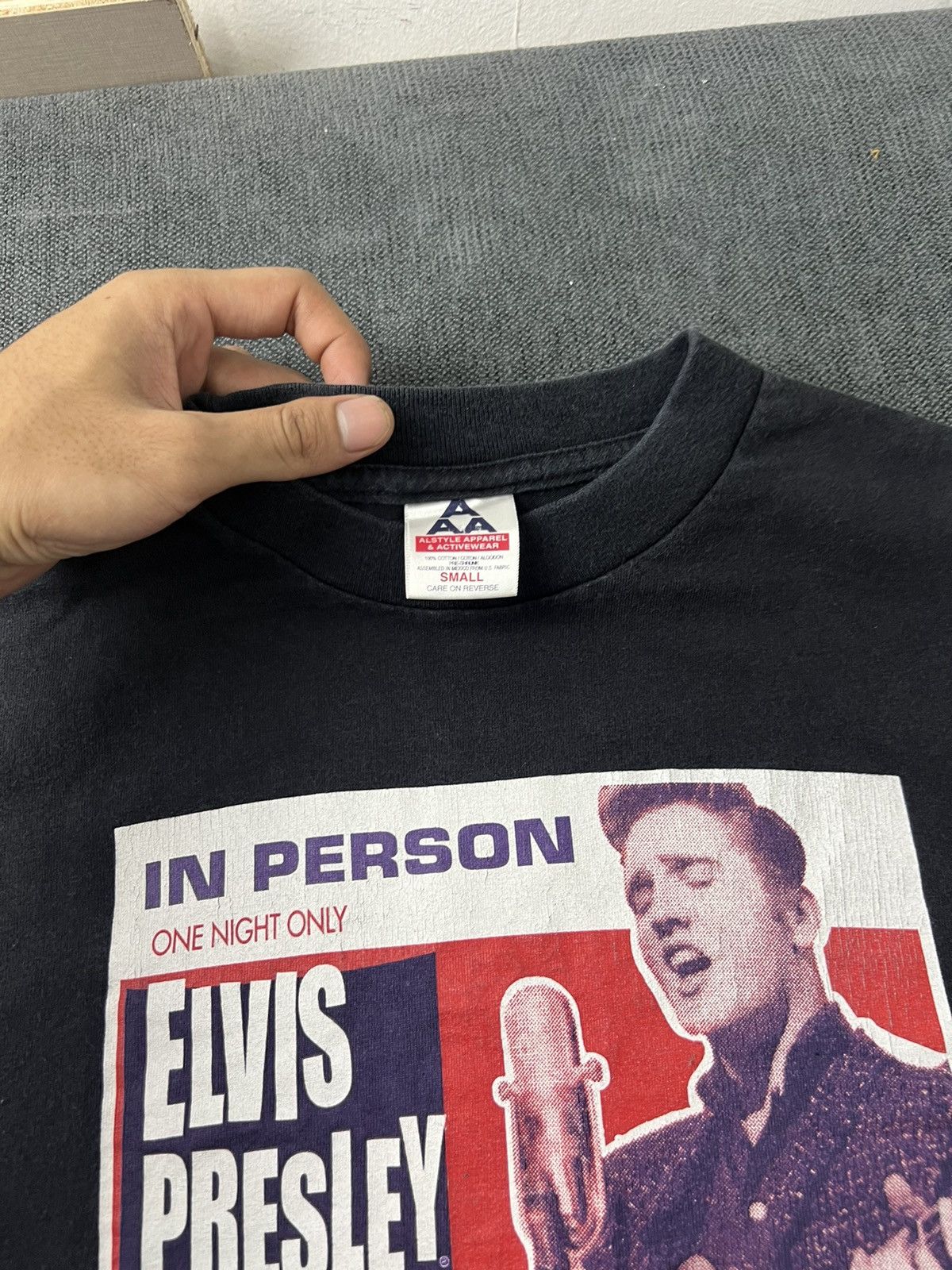 VINTAGE ELVIS PRESLEY 'Louisville Embassy Room'