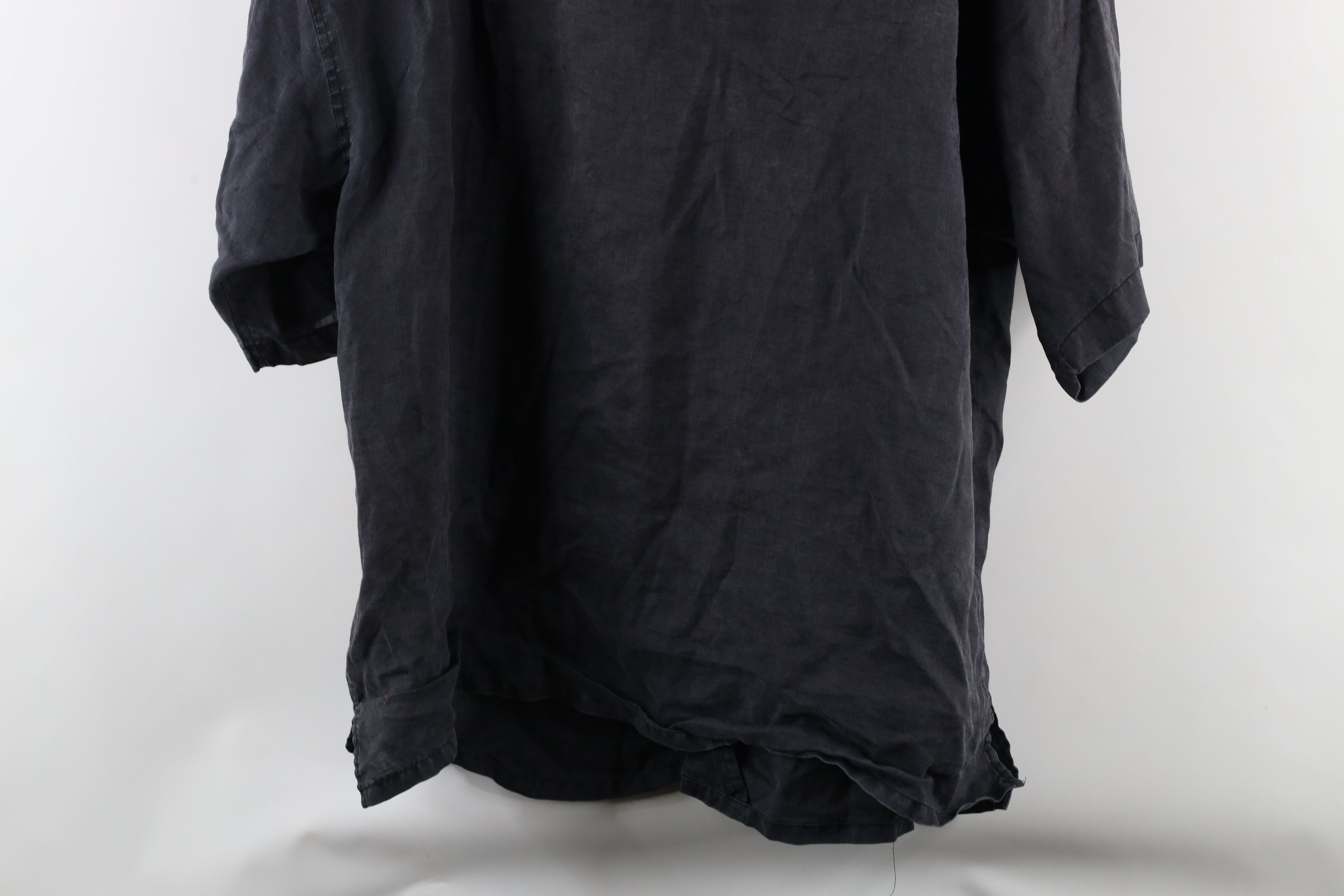 Vintage Vintage 90s Streetwear Looped Collar Button Shirt Black Size US XXL / EU 58 / 5 - 16 Thumbnail