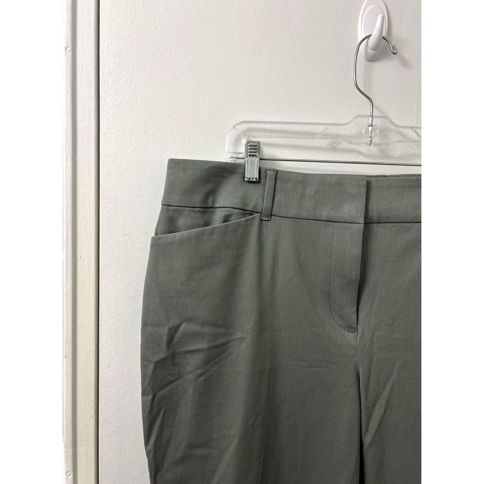 Loft LOFT Outlet Curvy Pants 18 Green Sutton Skinny Ankle Mid Rise Slim Stretch Wrinkle Resistant Zip Button Size 40" / US 18 - 4 Thumbnail