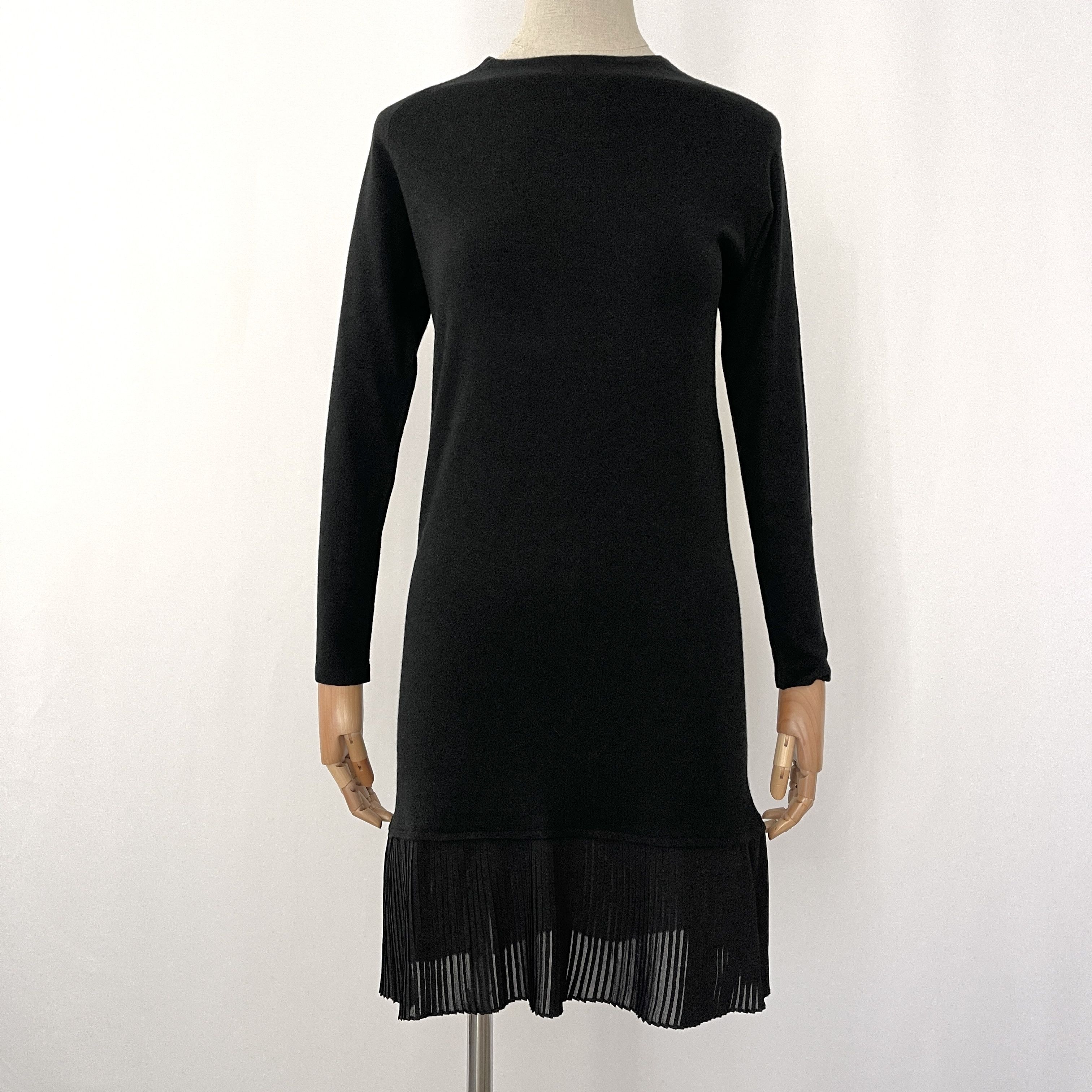 Ann Demeulemeester ANN DEMEULEMEESTER Black Wool and Silk Dress size 36 Size XS / US 0-2 / IT 36-38 - 1 Thumbnail