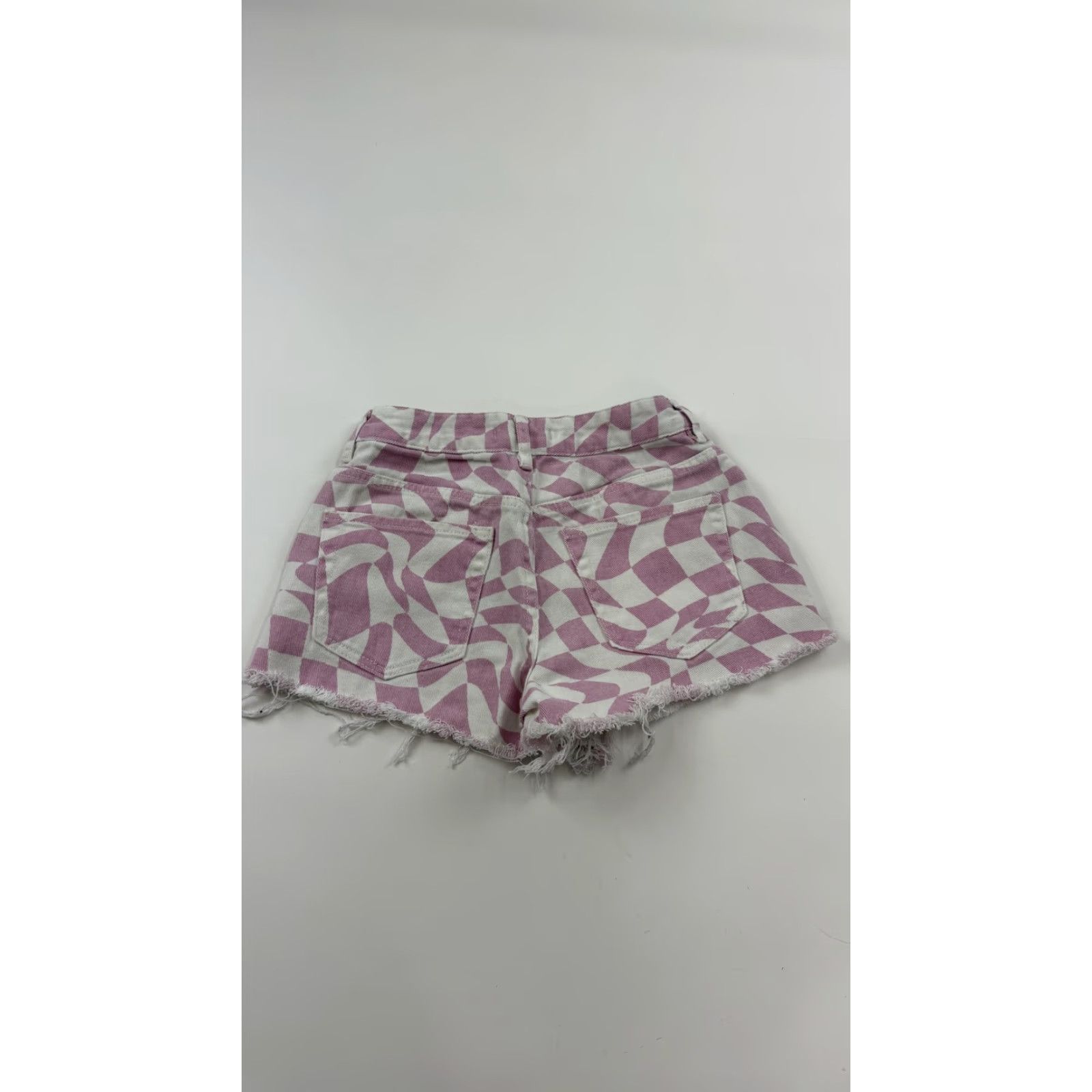 Pacsun Pacsun Shorts Womens 24 Pink White Wavy Checkered Denim Distressed High Rise Festival Shirt? Size 42" / US 20 - 6 Thumbnail