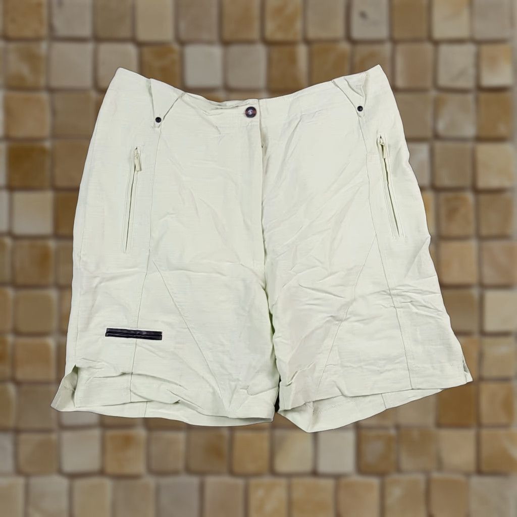 Vintage VINTAGE Jamie Sadock Women's Chino Shorts Size 10 Green Casual Retro 90s 00s Y2K Golf Shorts Size 32" / US 10 / IT 46 - 1 Thumbnail