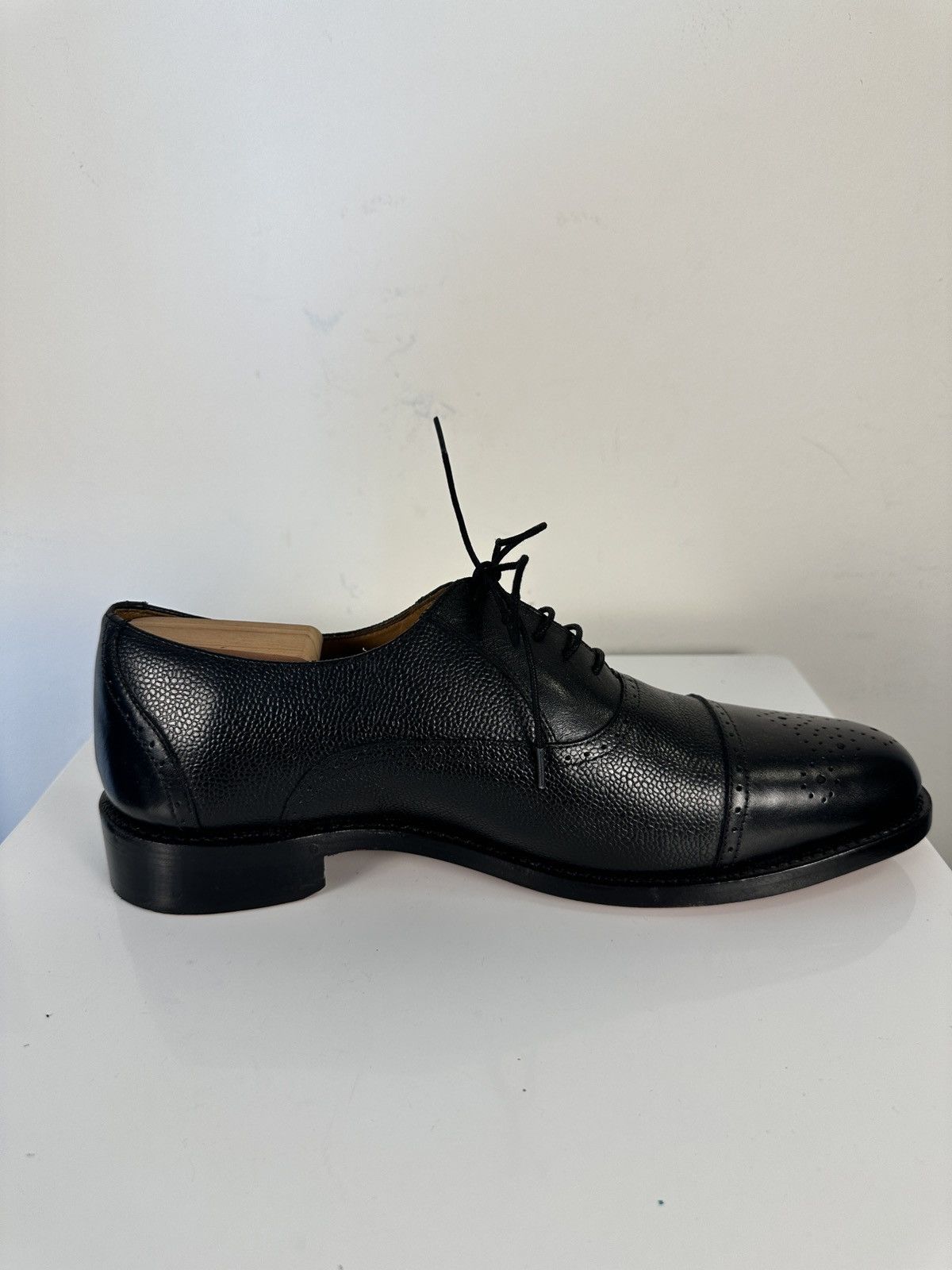 Leather Santana By Carlos Santana Legacy Cap Toe Oxford Black 10 Size US 10 / EU 43 - 1 Thumbnail