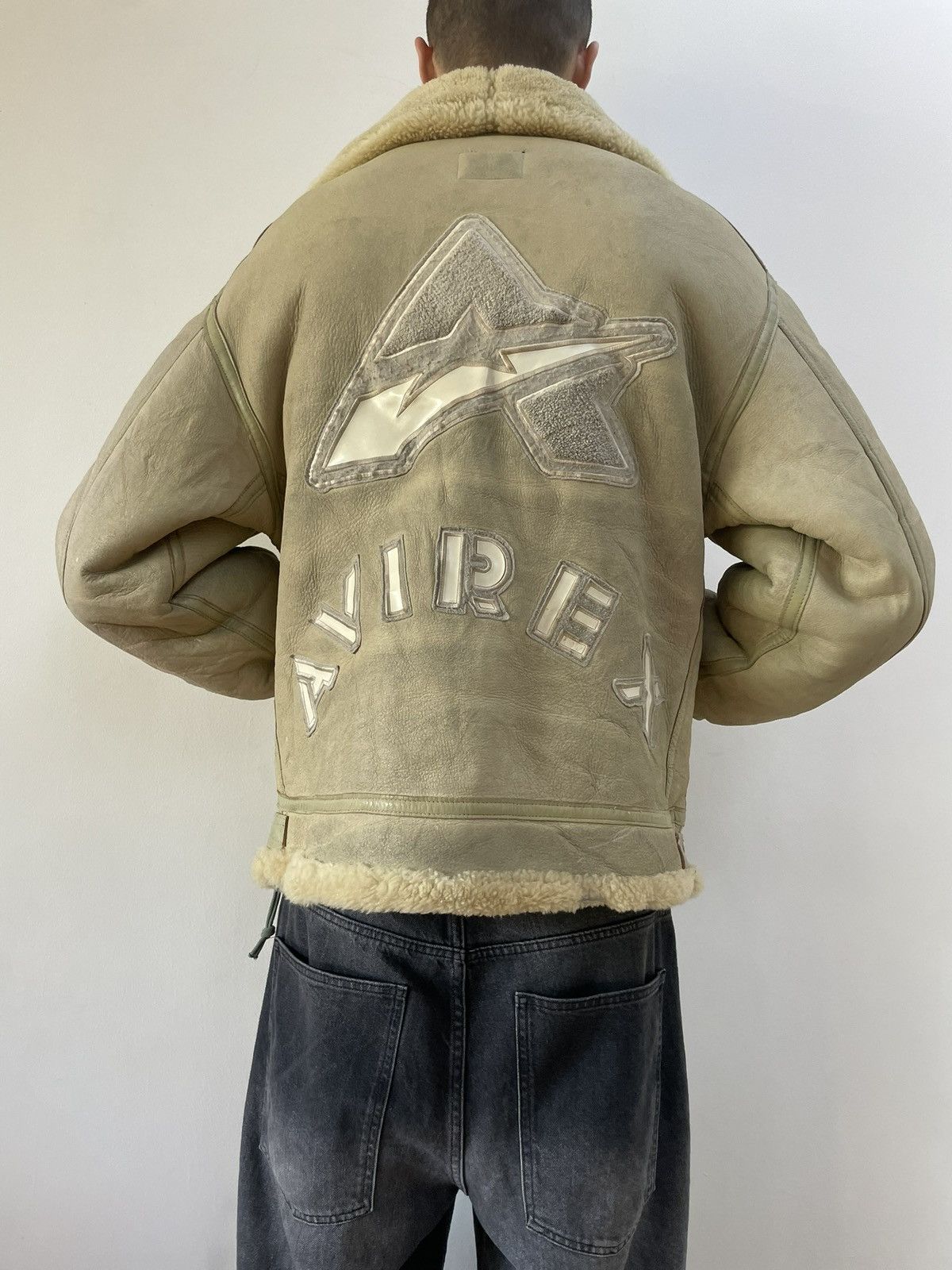 Avirex Avirex 80s B3 shearling jacket with big back embelem Size US XL / EU 56 / 4 - 6 Thumbnail