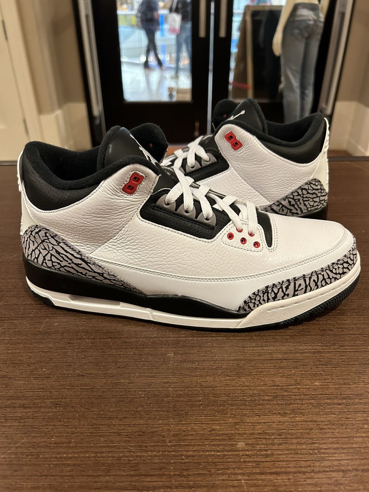 jordan Familia 3 Denim Fire Red Shirts and Hoodies | Russian-plusShops |  NIKE AIR jordan Familia 13 RETRO REFLECTIVE SILVER INFRARED 23-BLACK, image size:1200x1600