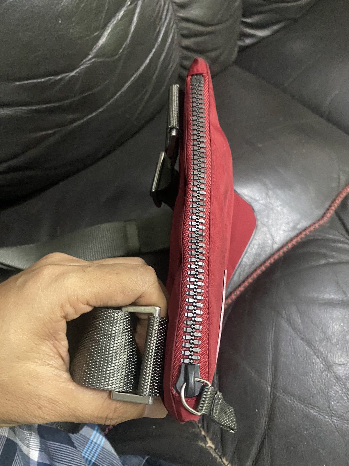 Prada Authentic Prada Art.4VA032 Mat.JAY Crossbody Bag Size ONE SIZE - 8 Thumbnail