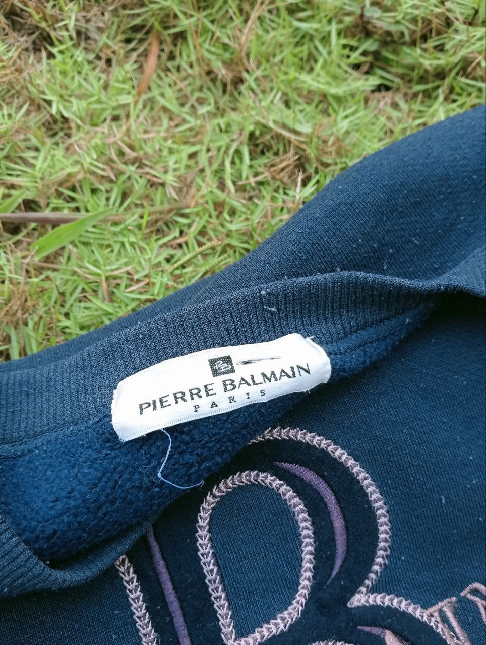 Pierre Balmain VINTAGE PIERRE BALMAIN SPELLOUT SWEATSHIRT - SIZE L Size US L / EU 52-54 / 3 - 5 Thumbnail