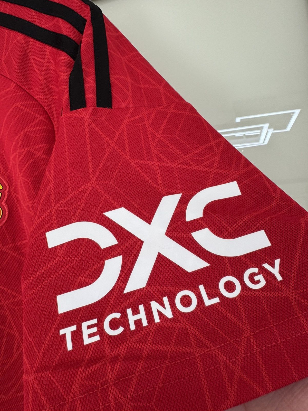 Adidas Manchester United 2023-2024 Home Soccer Jersey Football Kit Size US L / EU 52-54 / 3 - 10 Thumbnail