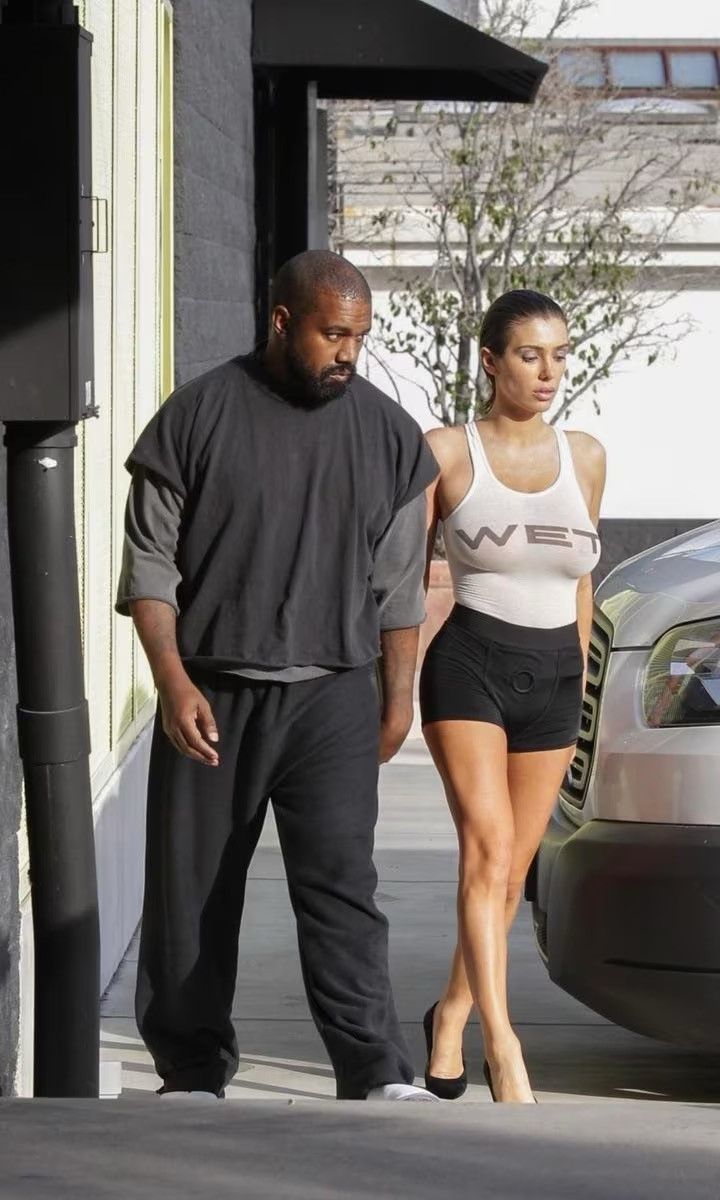 MOWALOLA WET TANK SIZE 2 M YZY 〔S〕 Yeezy x Mowalola Wet Tank White - SS24 - US