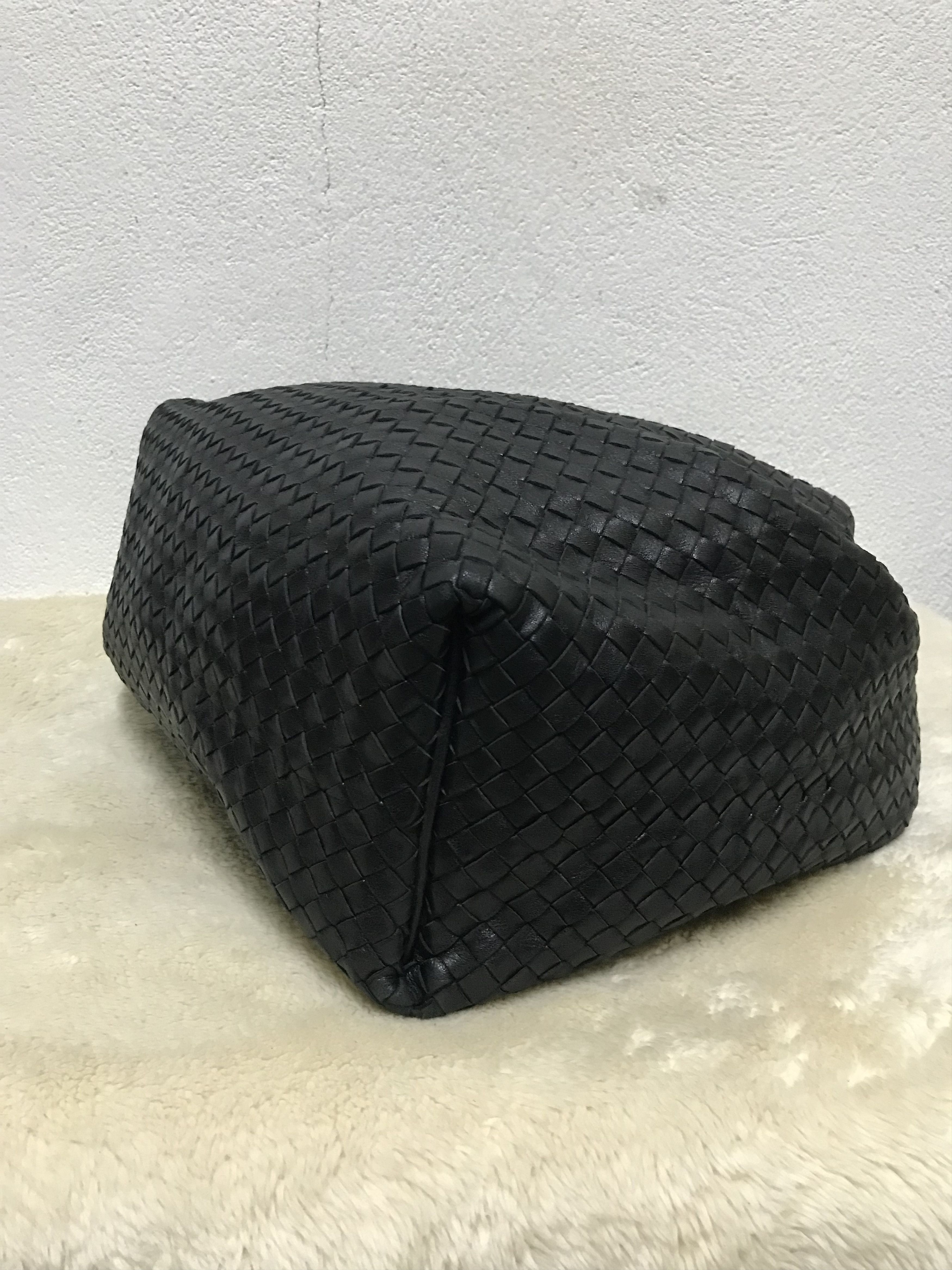 Bottega Veneta Bottega Veneta Hop Large Shoulder Bag Size ONE SIZE - 8 Thumbnail